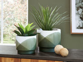 Furniture City Laplace - Ashley Furniture - Ardenridge Planter (Set of 2) - Planter Set (Set of 2) - A2000579