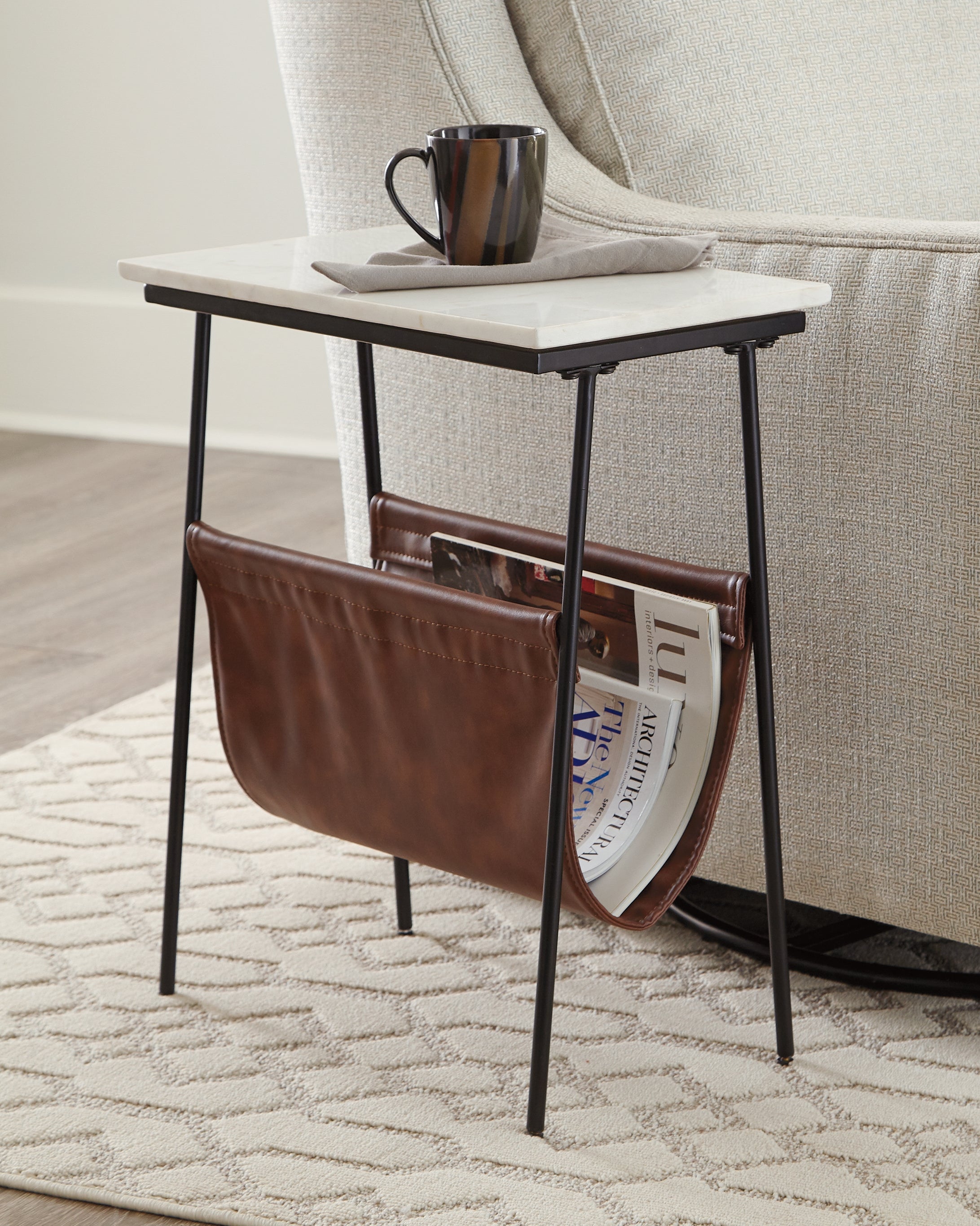 Furniture City Laplace - Ashley Furniture - Etanbury Accent Table - Accent Table - A4000254