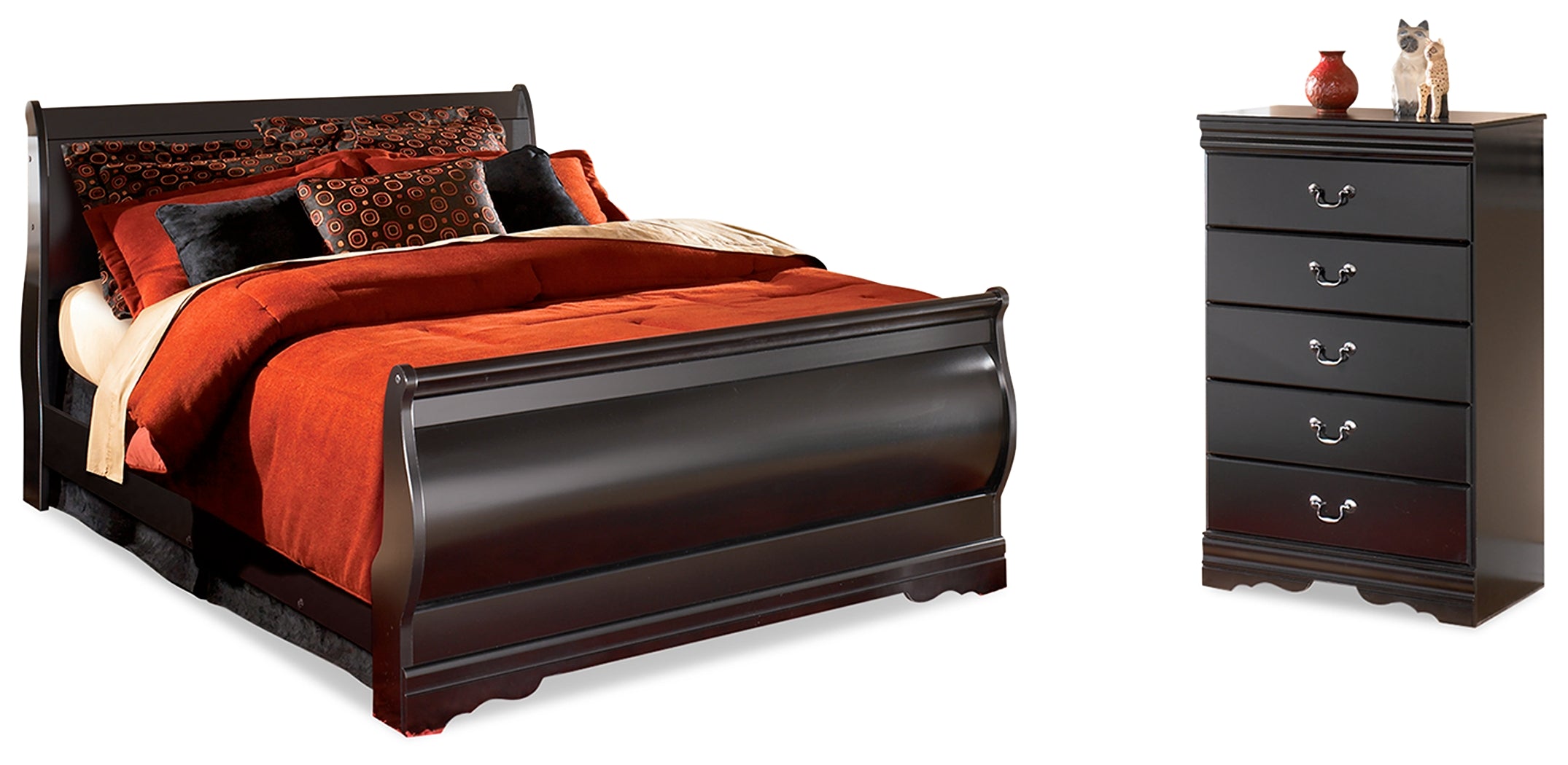 Furniture City Laplace - Ashley Furniture - Huey Vineyard Queen Sleight Bed and Chest - Queen Sleight Bed and Chest - B128B48