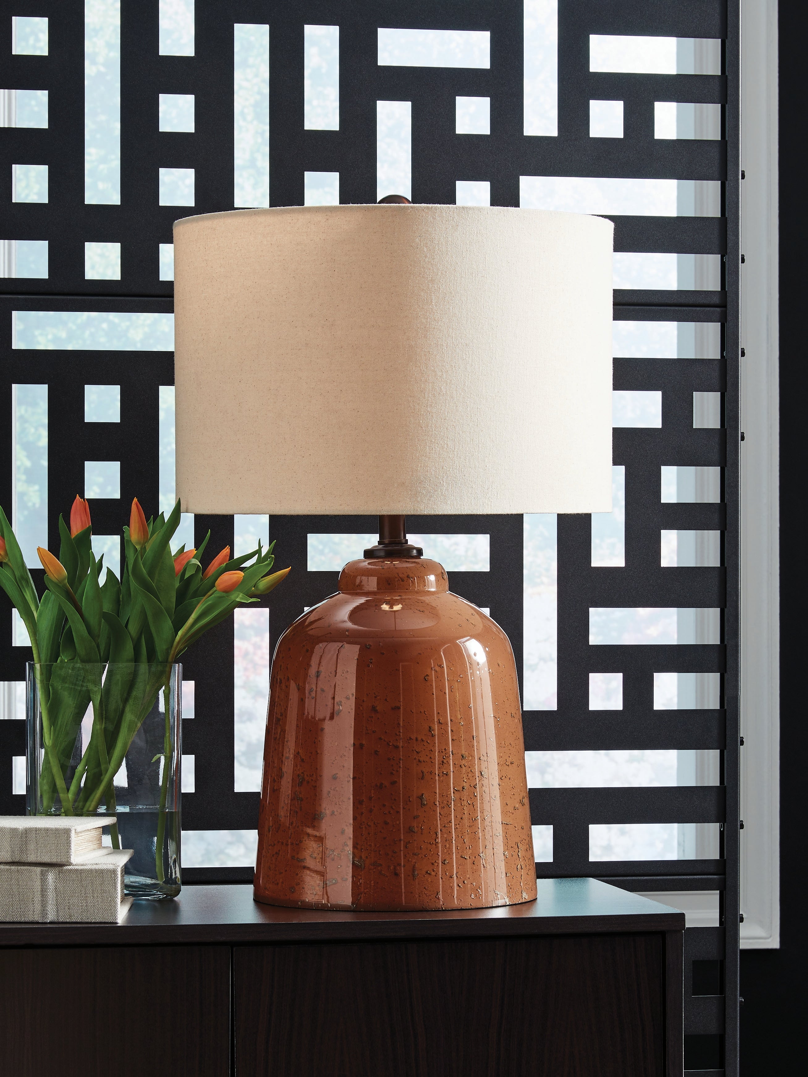 Furniture City Laplace - Ashley Furniture - Aaleahya Table Lamp - Glass Table Lamp (1/CN) - L430904