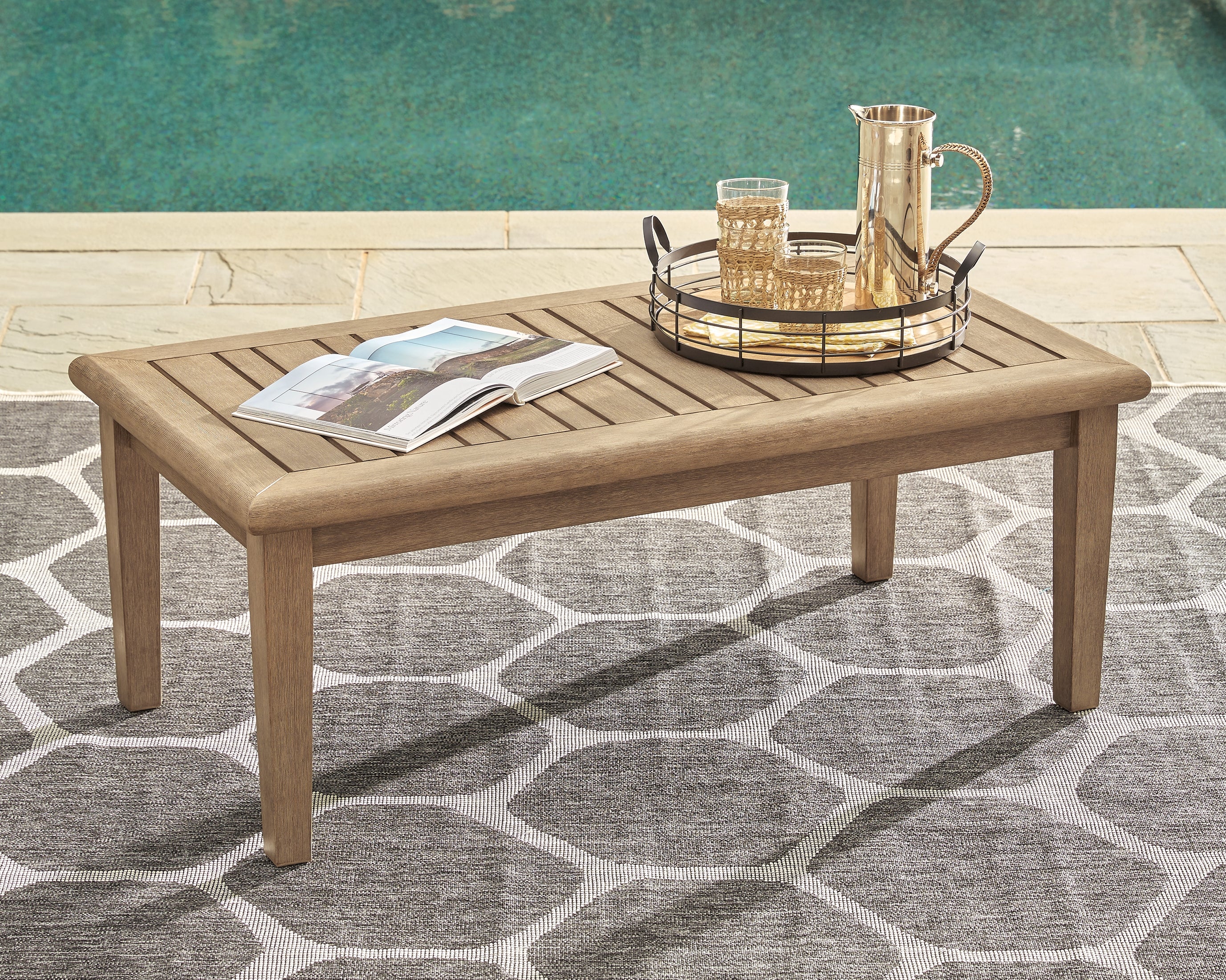 Furniture City Laplace - Ashley Furniture - Gerianne Coffee Table - Rectangular Cocktail Table - P805-701