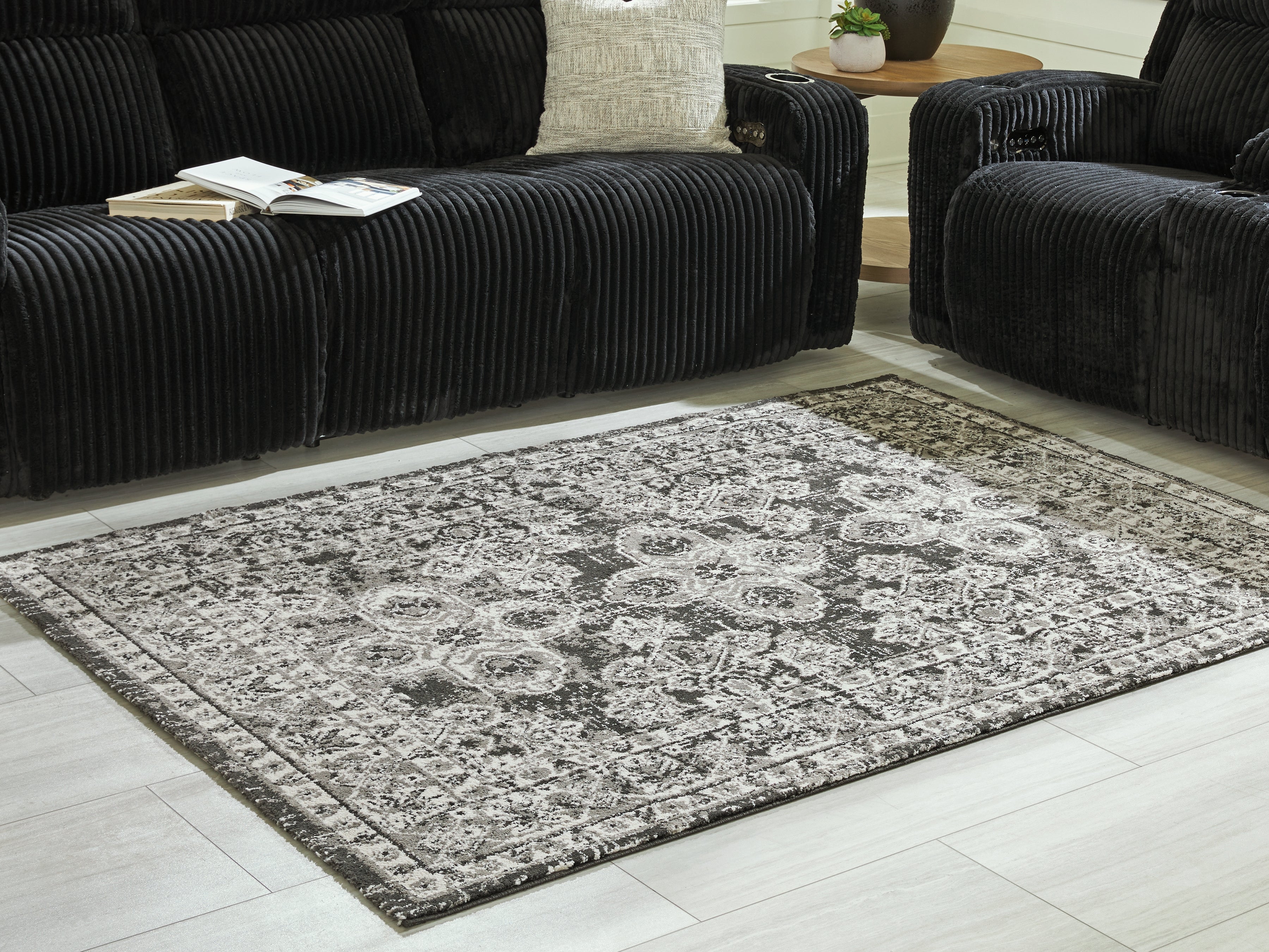 Furniture City Laplace - Ashley Furniture - Glennisman Large Rug - Large Rug - R407271