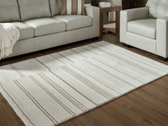 Gadence 5' x 7' Area Rug