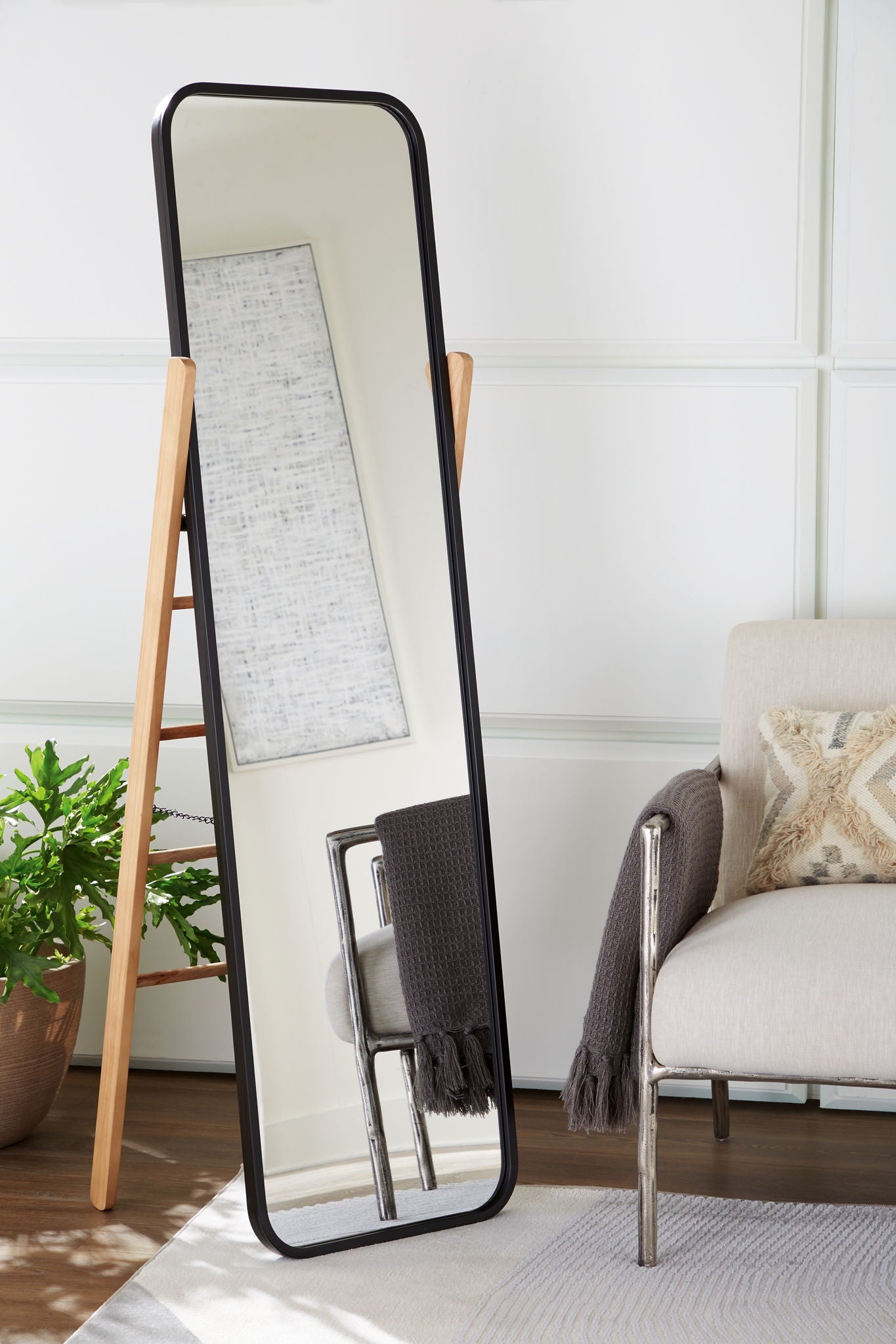Bronick - Floor Mirror - Black / Brown