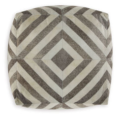 Hartselle - Pouf - Brown