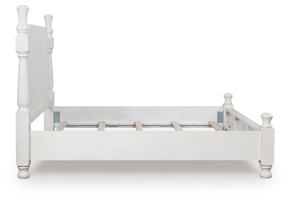 Rowlenstown - Poster Bed - Antique White