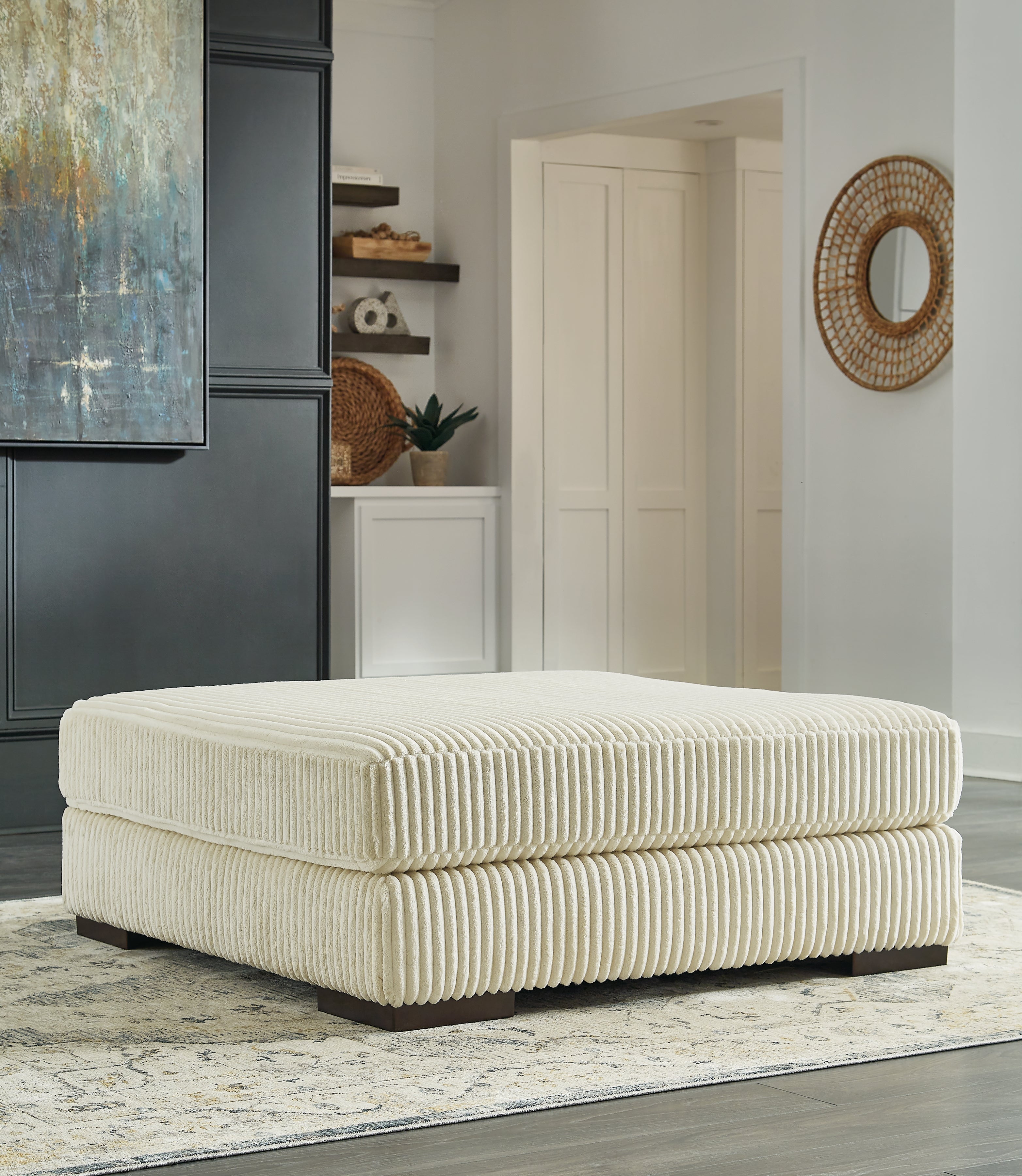 Furniture City Laplace - Ashley Furniture - Lindyn Oversized Accent Ottoman - Oversized Accent Ottoman / Ivory - 2110408