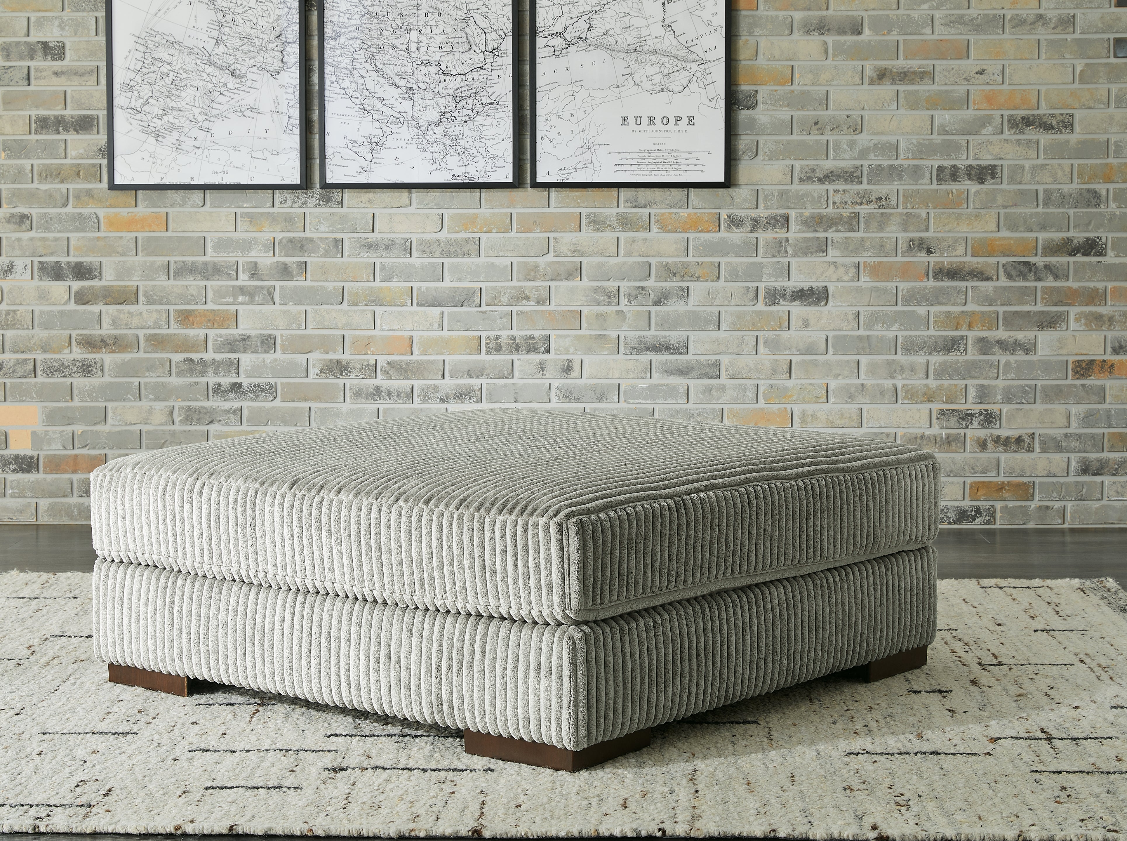 Furniture City Laplace - Ashley Furniture - LindynLiving Room - Oversized Accent Ottoman / Fog - 2110508