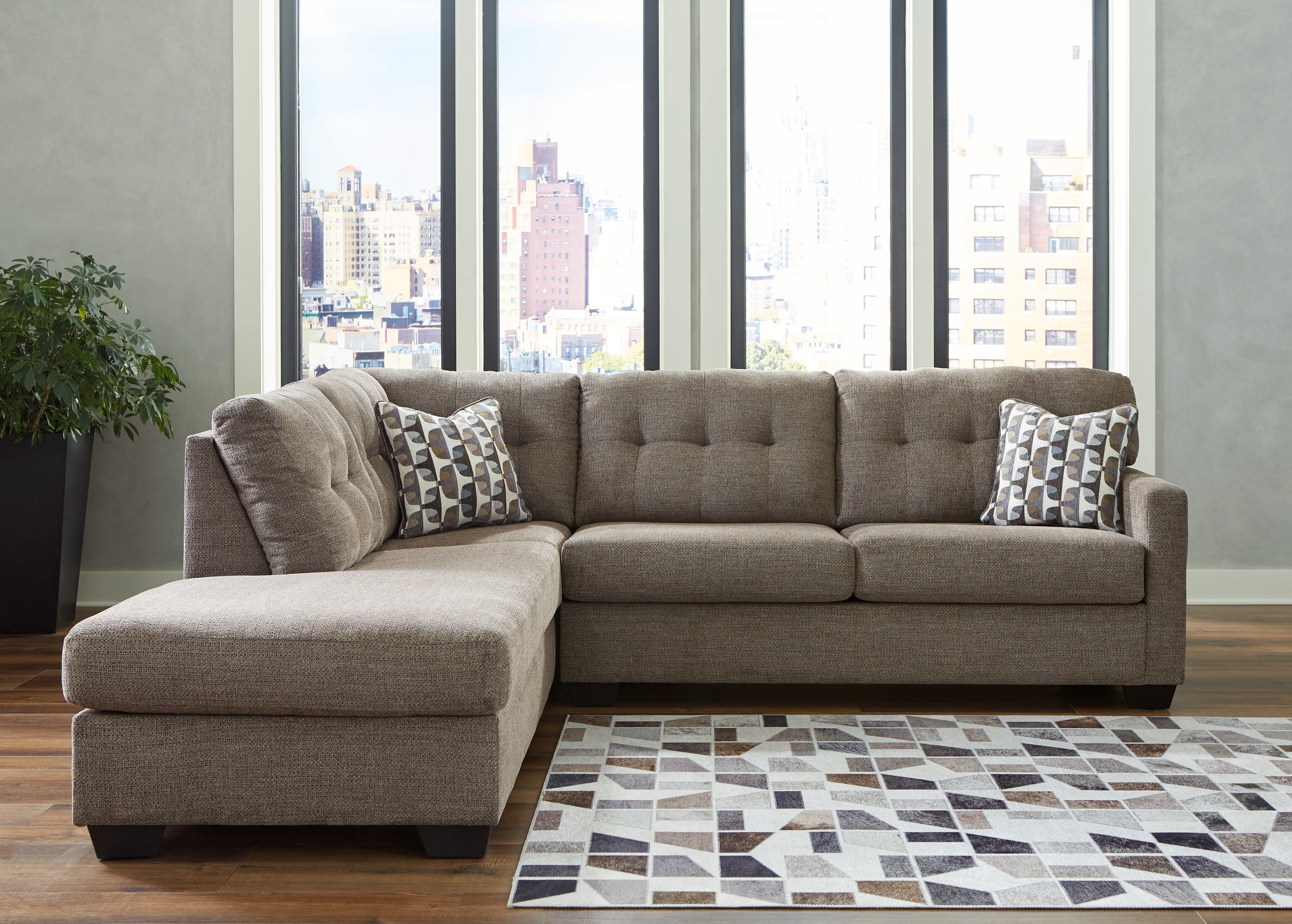 Furniture City Laplace - Ashley Furniture - Mahoney Sectionals - RAF 2-Piece Sleeper Sectional with Chaise / Chocolate - 31005S3