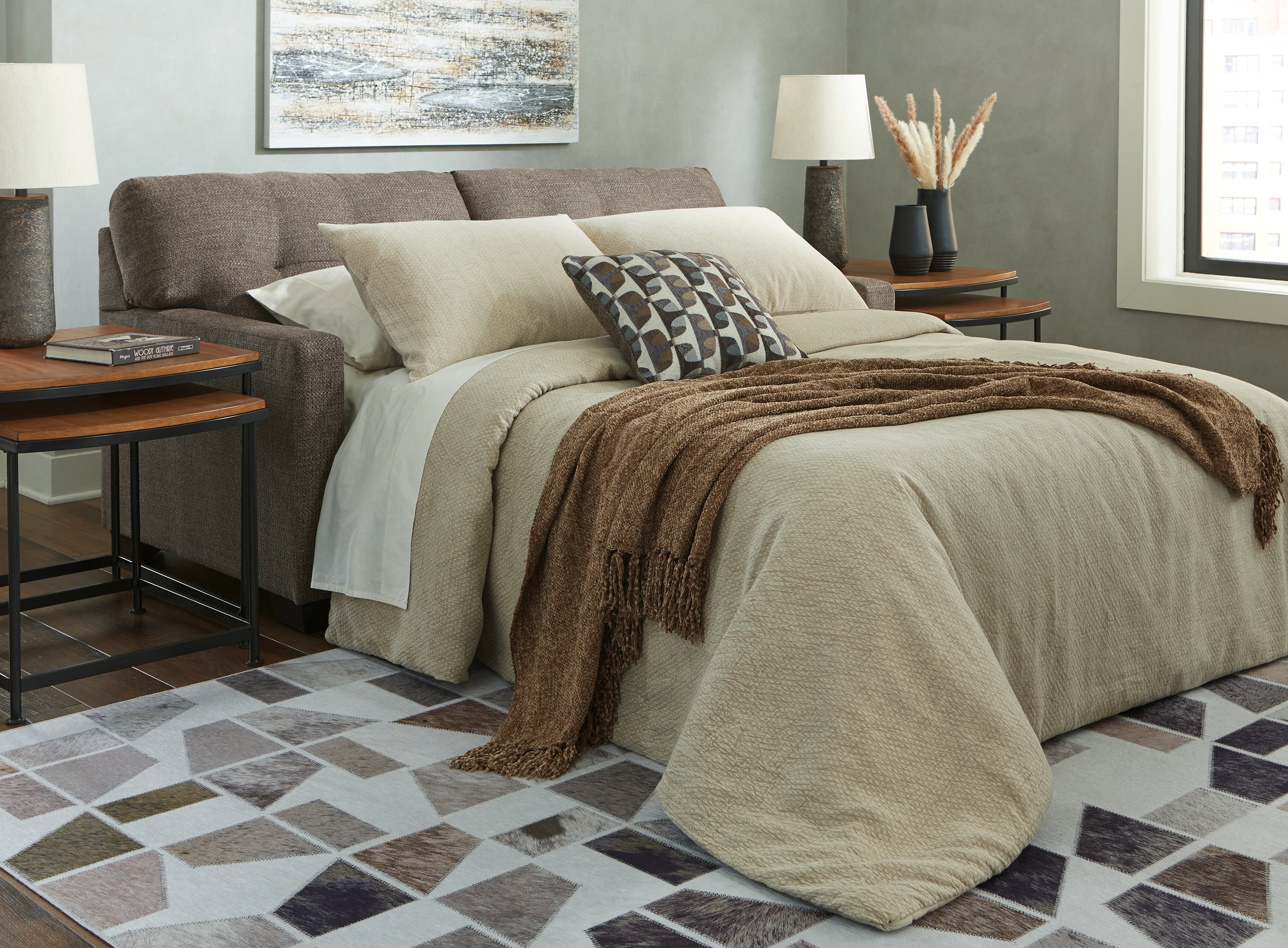 MahoneyLiving Room