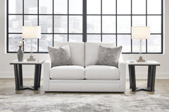 MaitelynnLiving Room