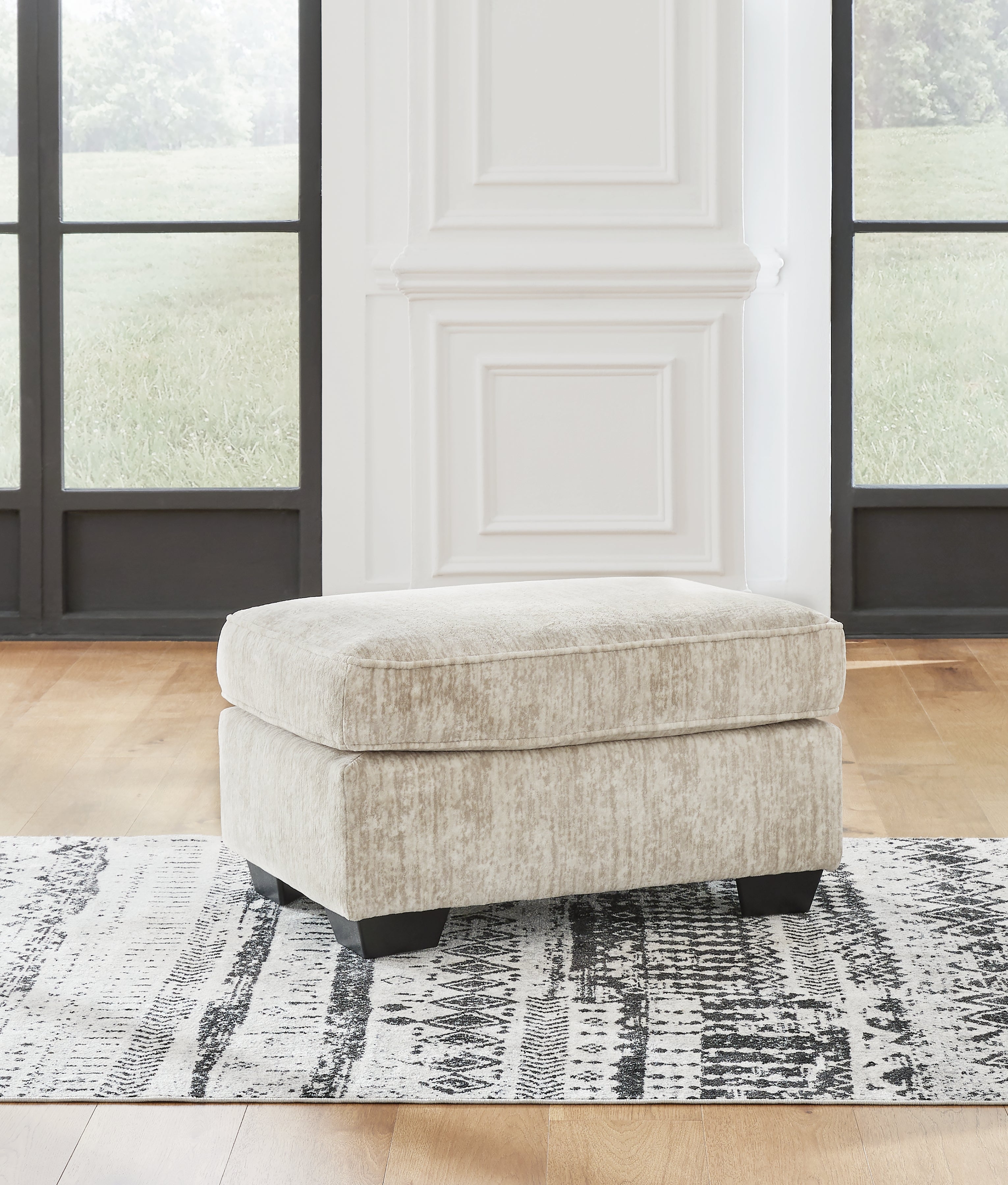 Furniture City Laplace - Ashley Furniture - LonokeLiving Room - Ottoman - 5050514