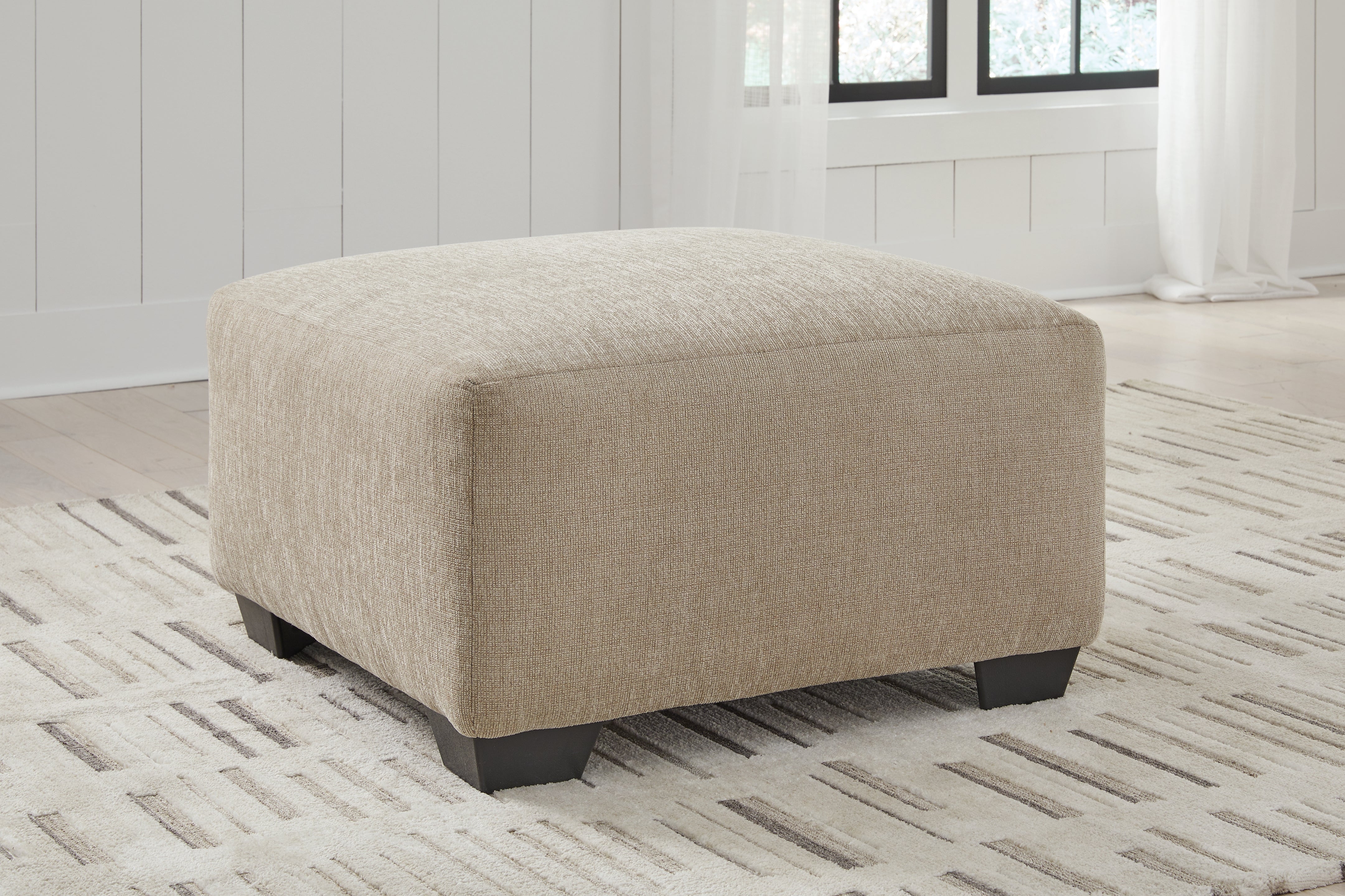 Furniture City Laplace - Ashley Furniture - Brogan Bay Oversized Accent Ottoman - Oversized Accent Ottoman - 5270508