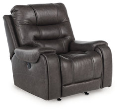 FemleyLiving Room