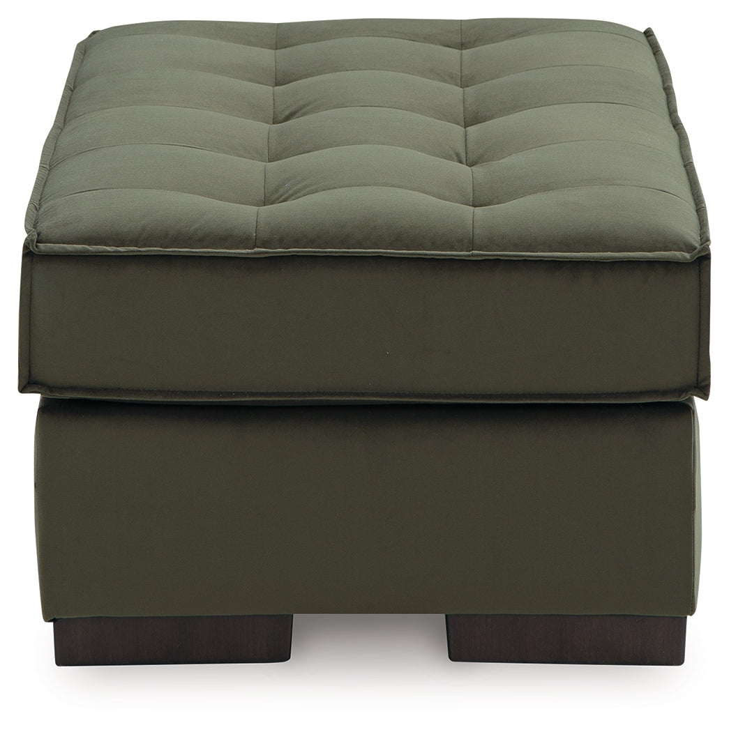 Caspian-TownLiving Room