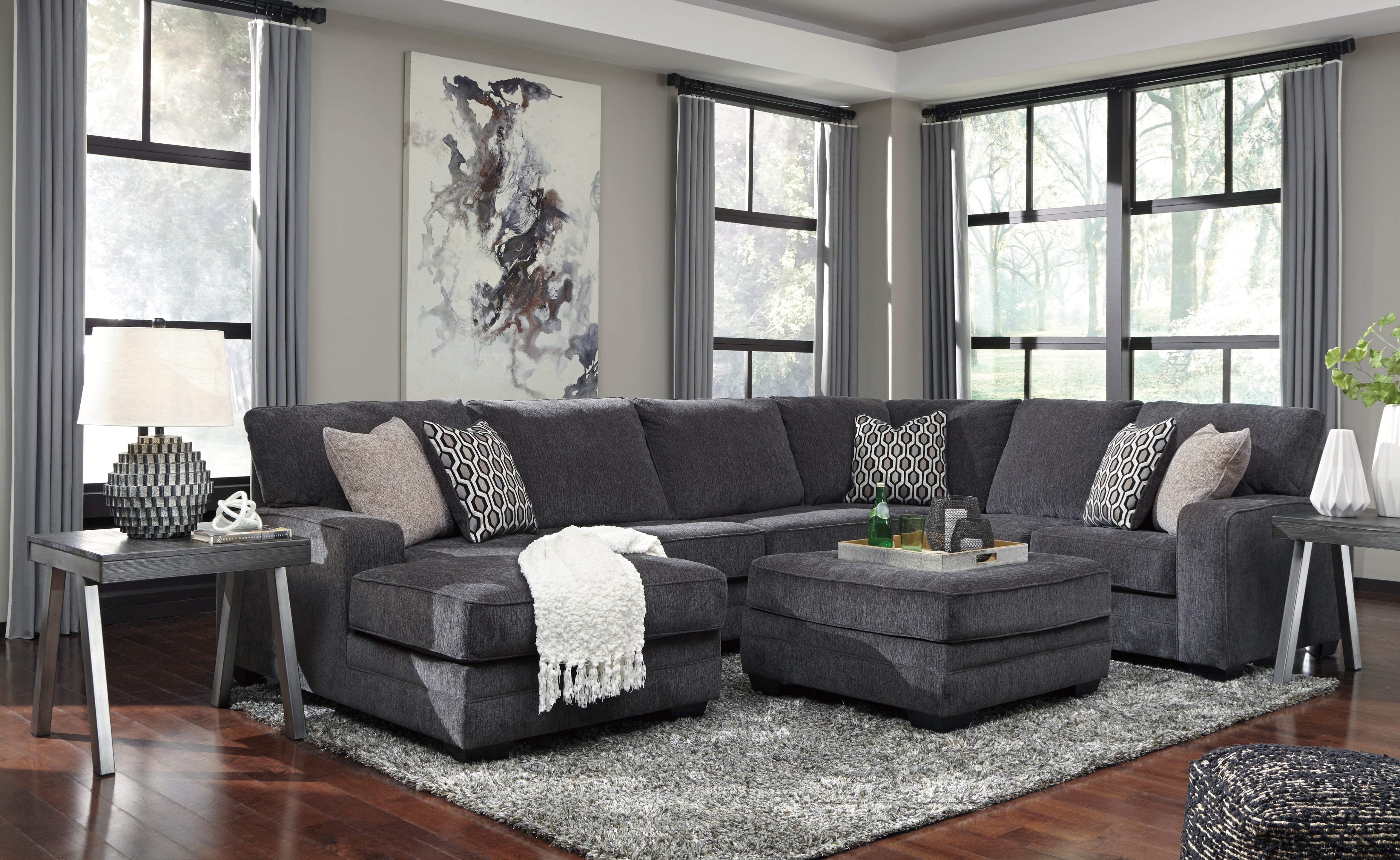 Furniture City Laplace - Ashley Furniture - Tracling Sectionals - RAF 3-Piece Sectional with Chaise / Slate - 72600S1