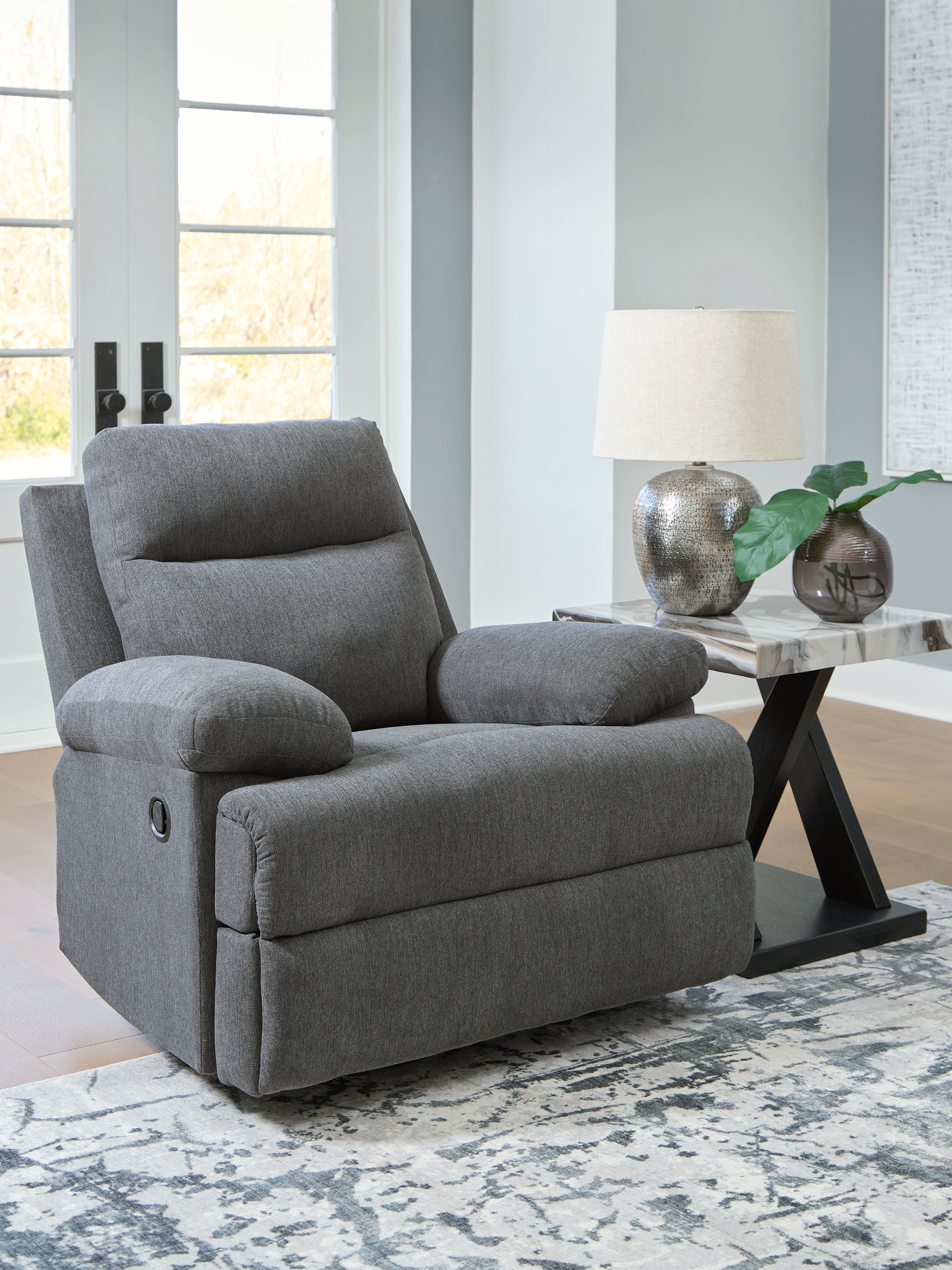 Furniture City Laplace - Ashley Furniture - Side-SwipeLiving Room - Rocker Recliner - PC9140625