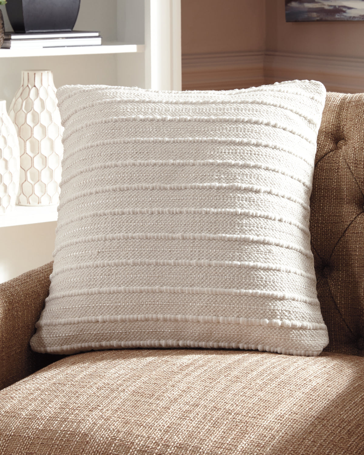 Furniture City Laplace - Ashley Furniture - Theban Pillows - Pillow (4/CS) / Cream - A1000454