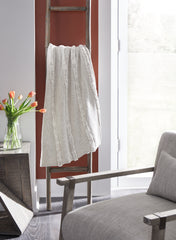 Furniture City Laplace - Ashley Furniture - Samsen Throw (Set of 3) - Throw (3/CS) / Linen - A1000487