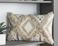 Furniture City Laplace - Ashley Furniture - Liviah Pillows - Pillow (4/CS) / Tan/Cream/Gray - A1000540