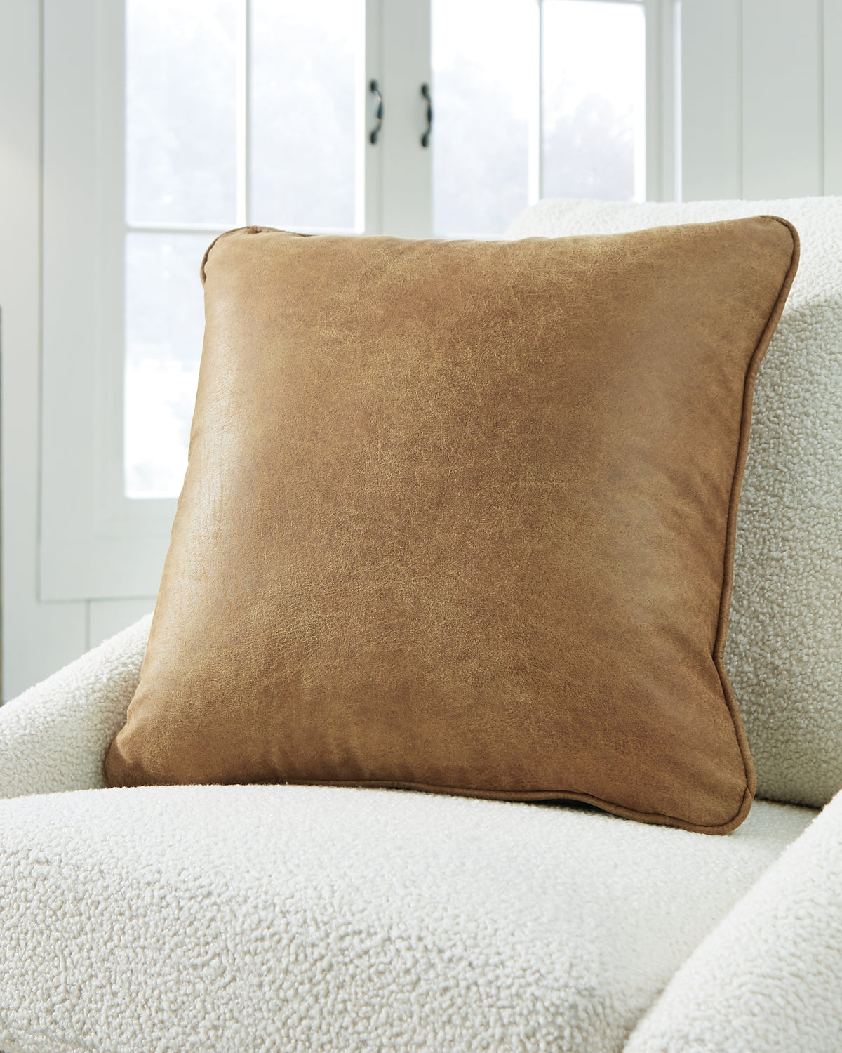 Furniture City Laplace - Ashley Furniture - Cortnie Pillows - Pillow (4/CS) / Caramel - A1000953