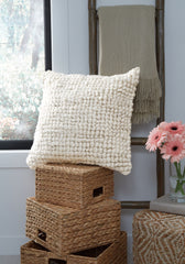 Furniture City Laplace - Ashley Furniture - Aavie Pillows - Pillow (4/CS) / Ivory - A1000956