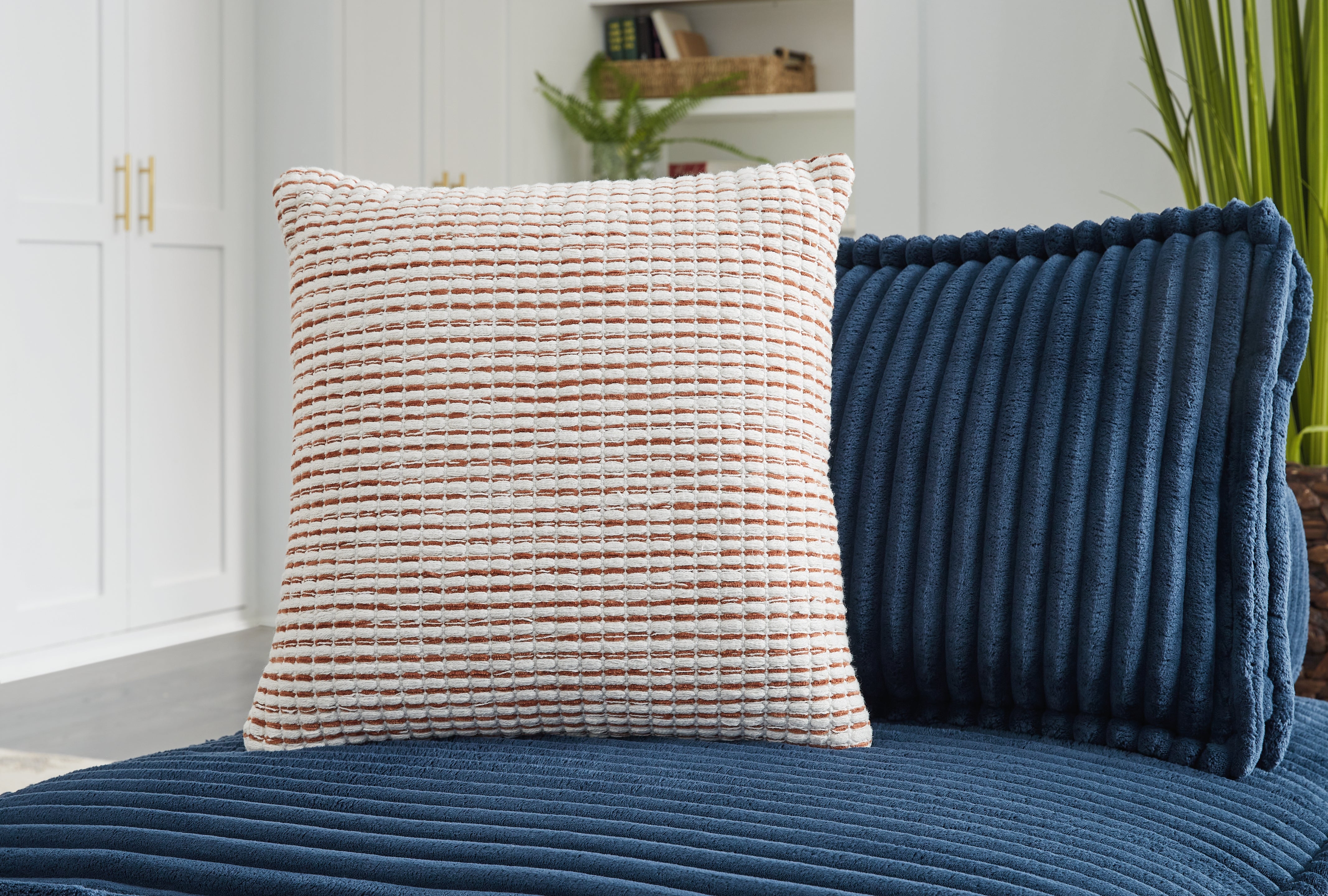 Furniture City Laplace - Ashley Furniture - Nashlin Pillows - Pillow (4/CS) - A1001038