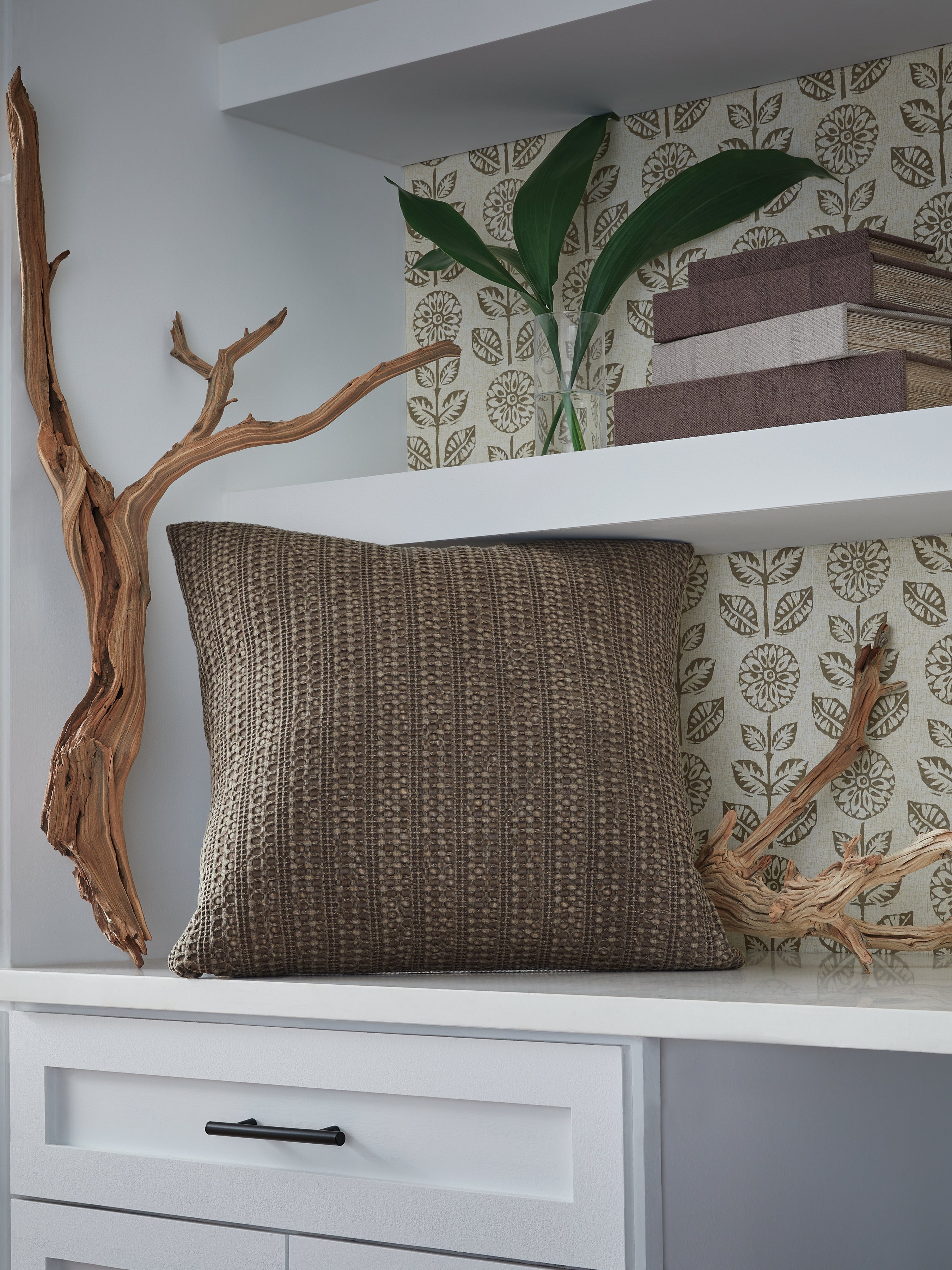 Furniture City Laplace - Ashley Furniture - Landcher Pillows - Pillow - A1001104P