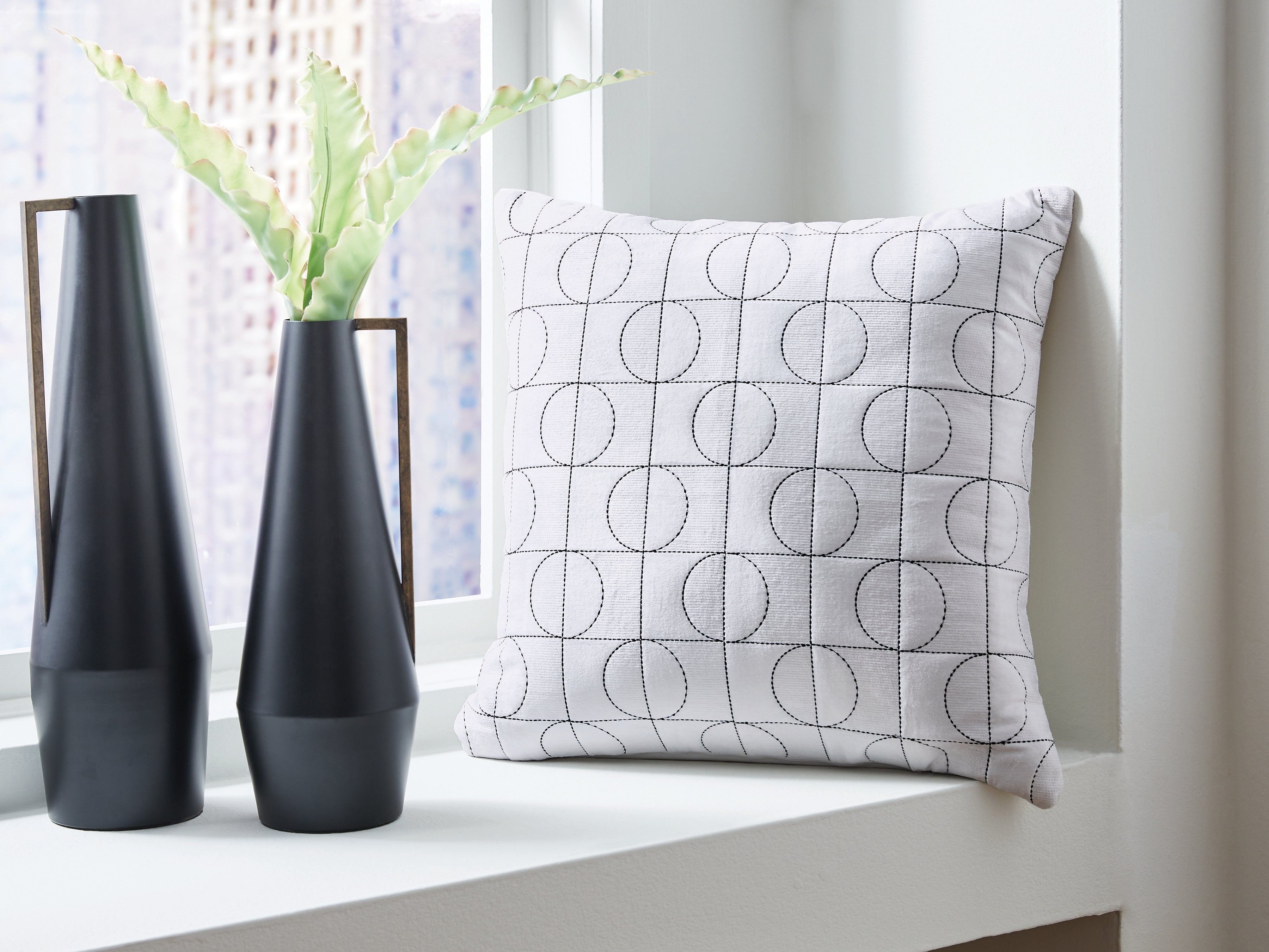 Furniture City Laplace - Ashley Furniture - Kydner Pillows - Pillow (4/CS) - A1001107