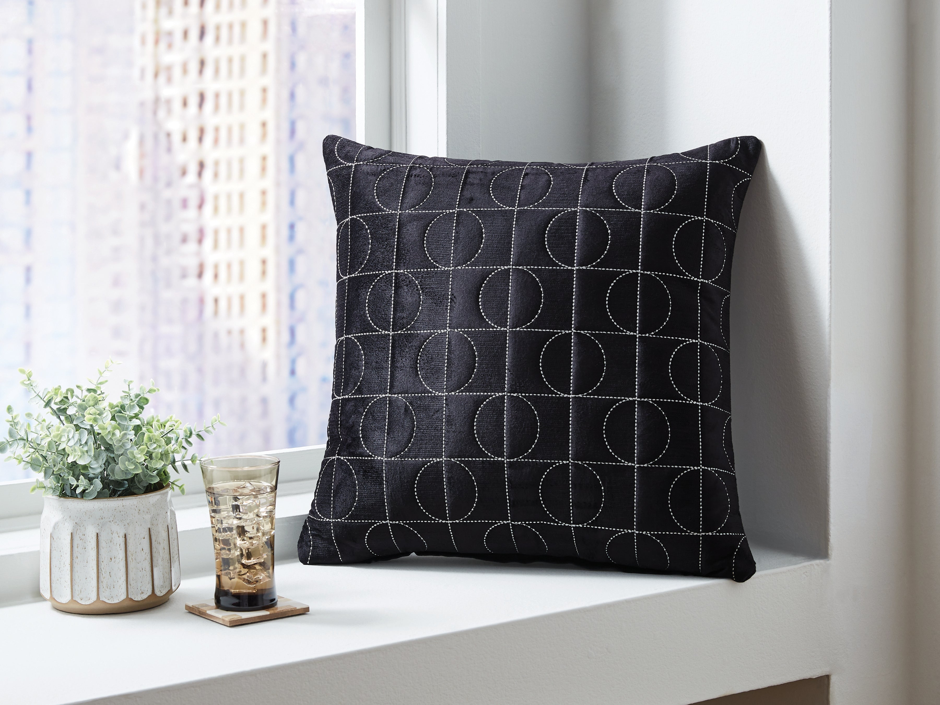 Furniture City Laplace - Ashley Furniture - Kydner Pillows - Pillow (4/CS) - A1001108
