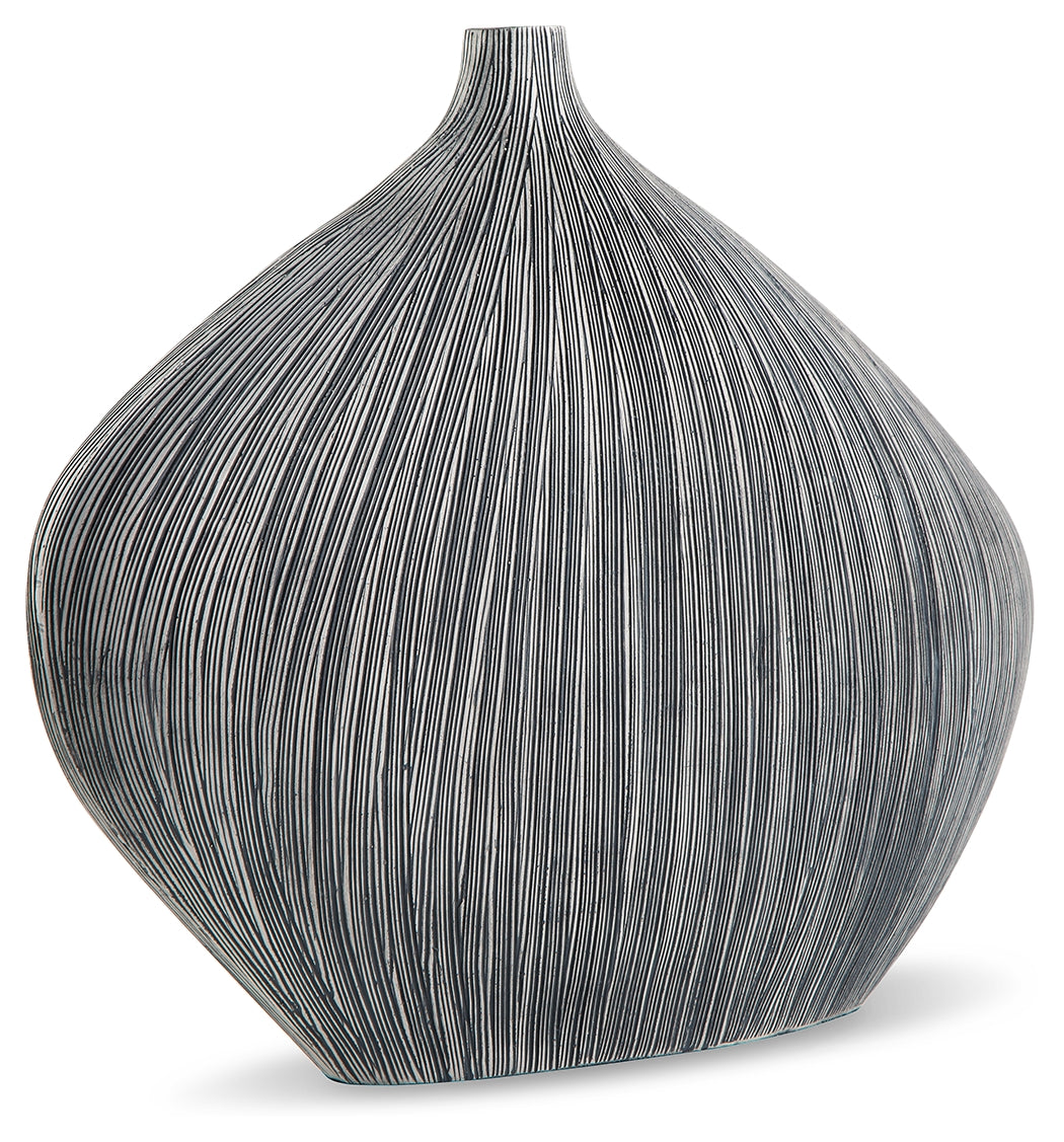 Furniture City Laplace - Ashley Furniture - Donya Vase - Vase - A2000547