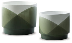 Furniture City Laplace - Ashley Furniture - Ardenridge Planter (Set of 2) - Planter Set (Set of 2) - A2000579