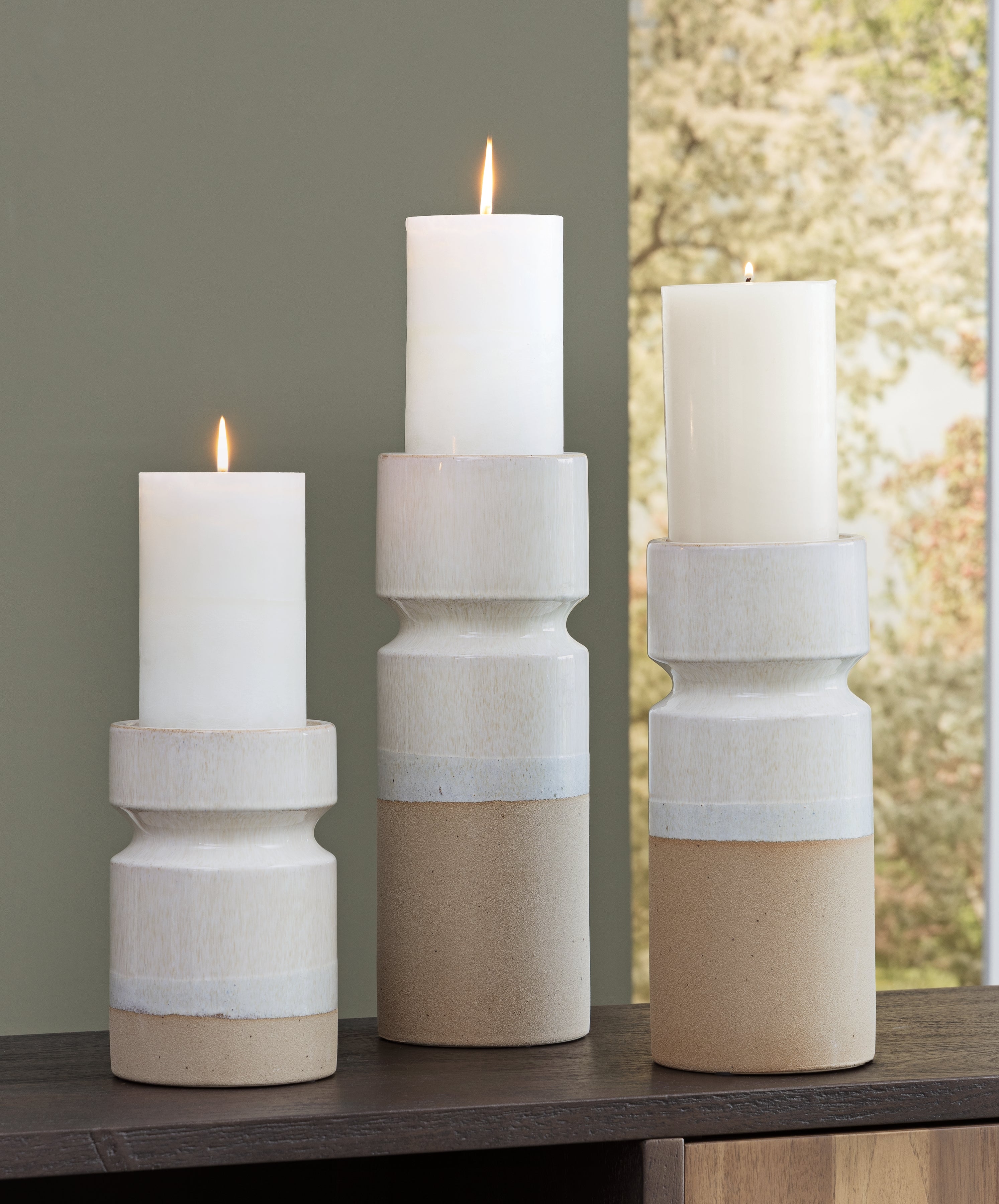 Furniture City Laplace - Ashley Furniture - Hurston Candle Holder - Candle Holder Set (3/CN) - A2000583