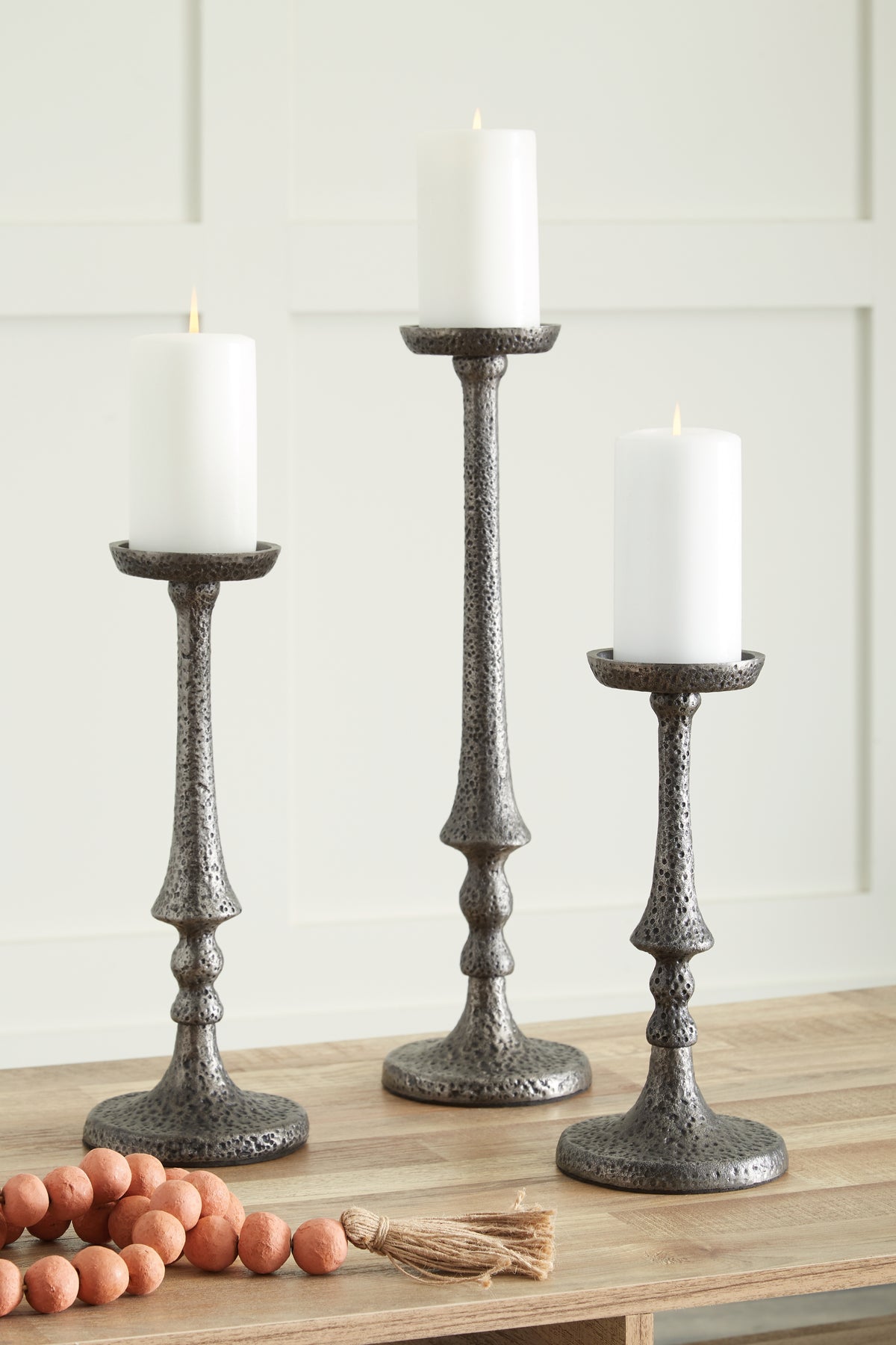 Furniture City Laplace - Ashley Furniture - Eravell Candle Holder - Candle Holder Set (3/CN) - A2000584