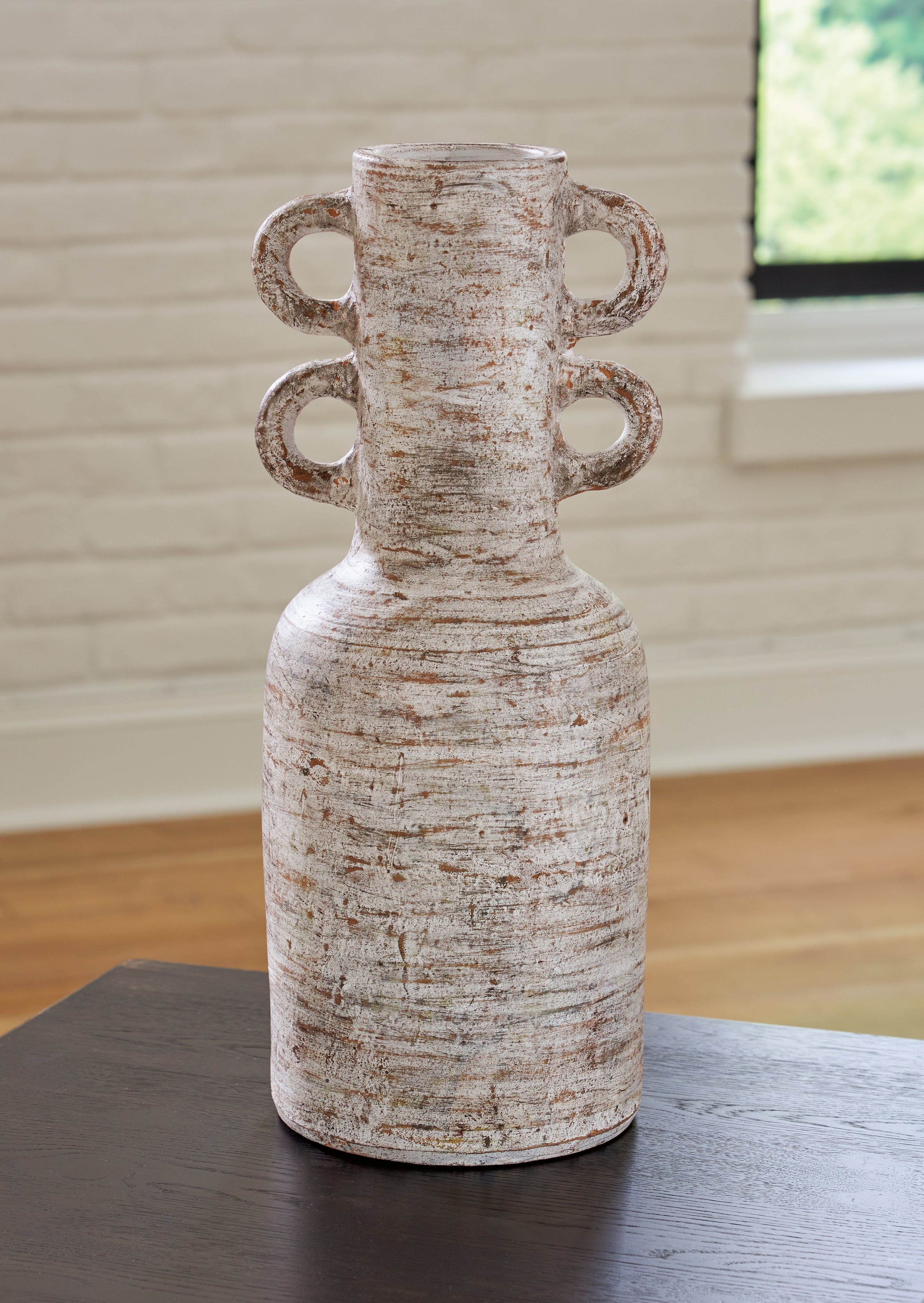 Furniture City Laplace - Ashley Furniture - Wellbridge Vase - Vase - A2000609