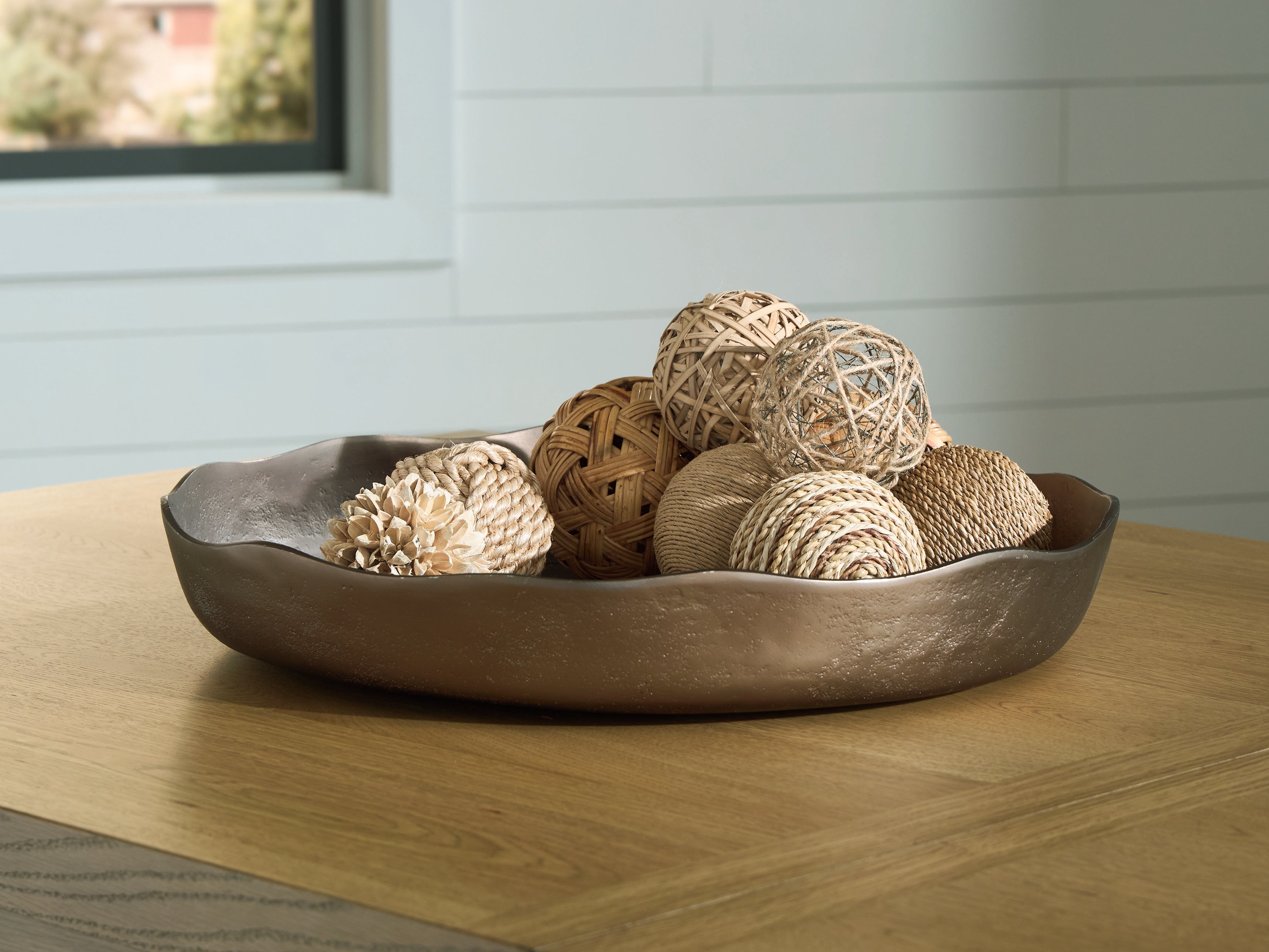 Furniture City Laplace - Ashley Furniture - Wallmen Tray - Tray - A2000817