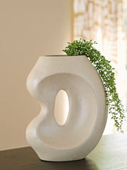 Furniture City Laplace - Ashley Furniture - Odion Vase - Vase - A2000841