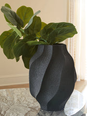 Furniture City Laplace - Ashley Furniture - Judworth Vase - Vase - A2000874
