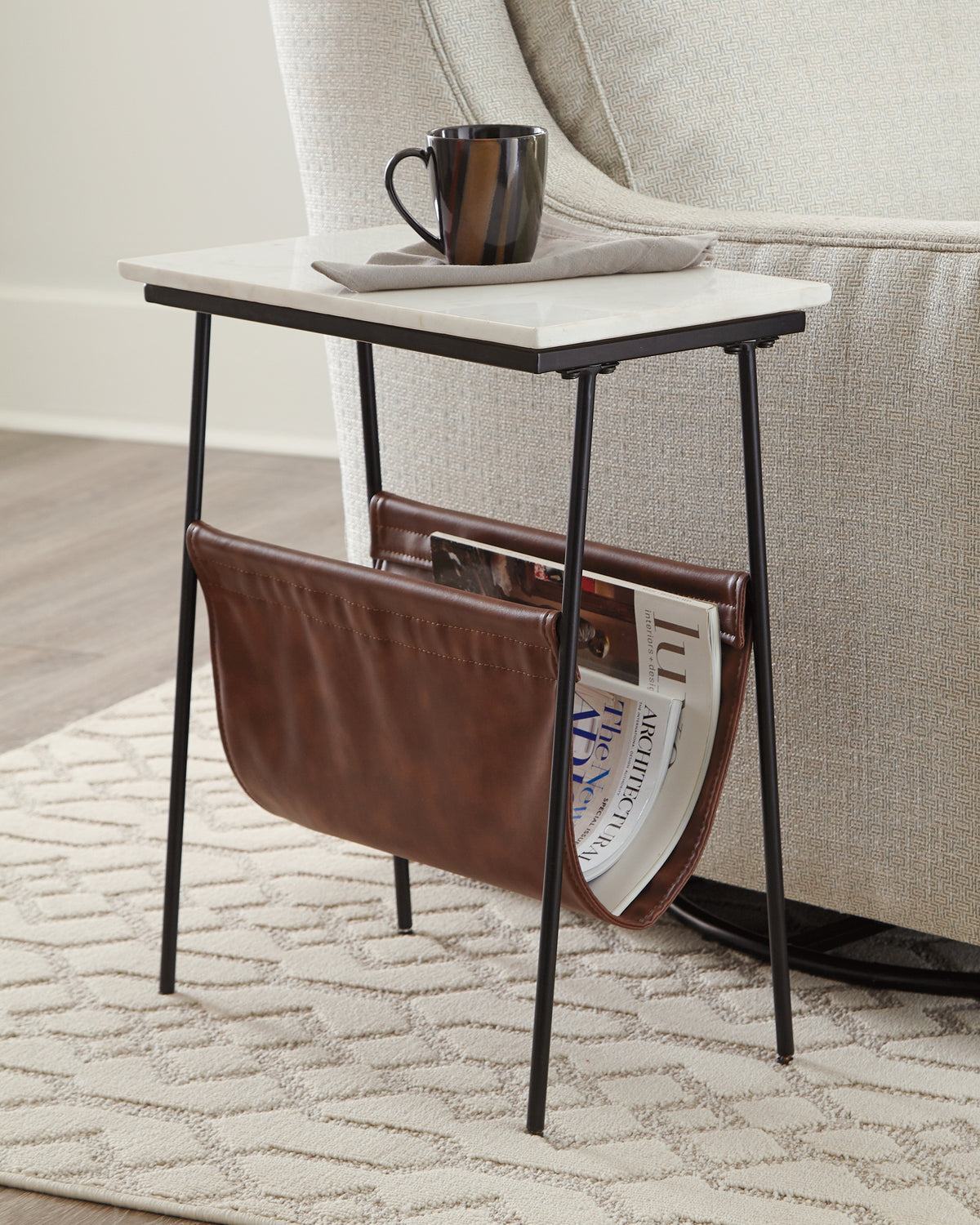Furniture City Laplace - Ashley Furniture - Etanbury Accent Table - Accent Table - A4000254