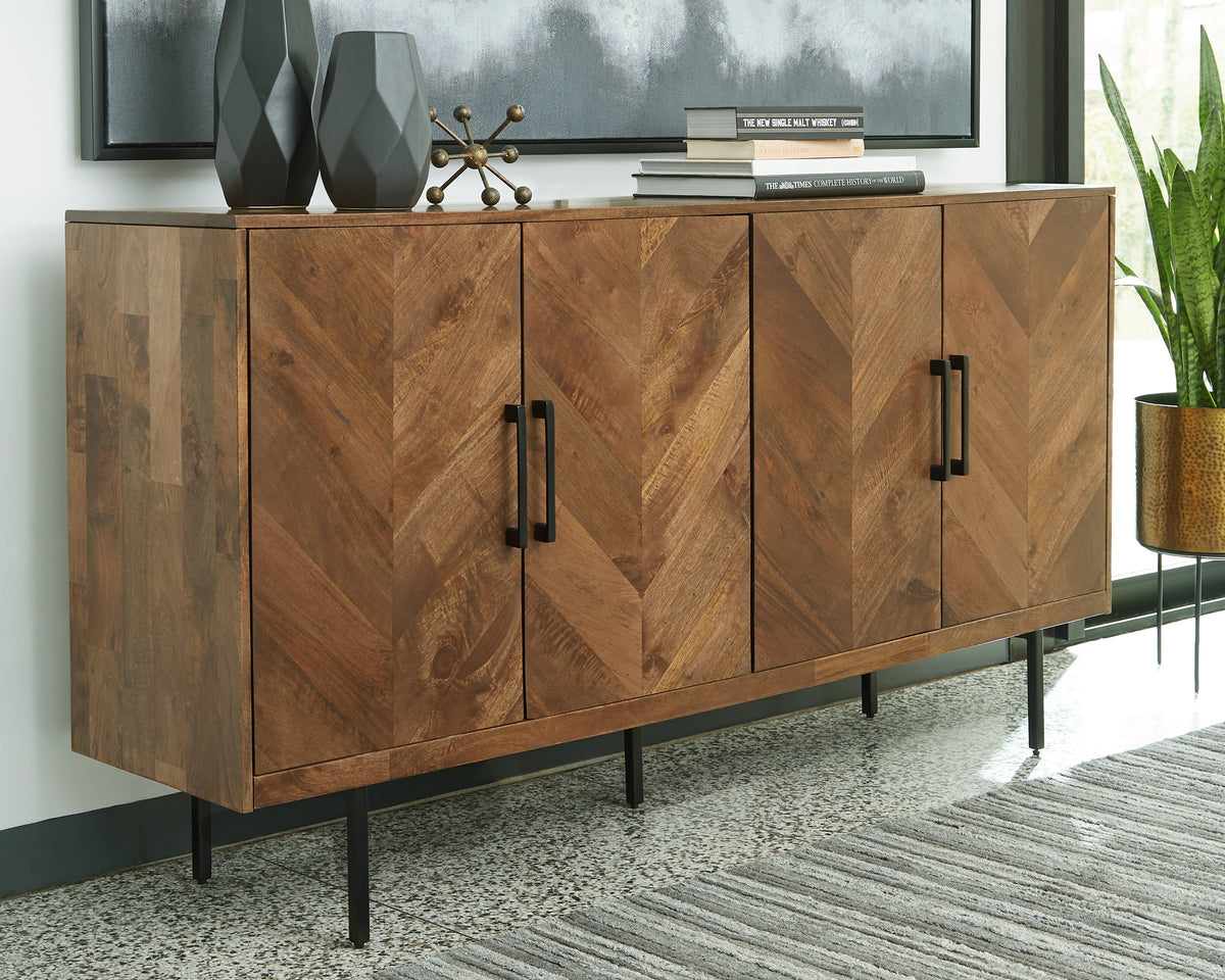 Furniture City Laplace - Ashley Furniture - Prattville Accent Cabinet - Accent Cabinet / Brown - A4000308