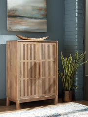 Furniture City Laplace - Ashley Furniture - Pellamour Bar Cabinet - Bar Cabinet - A4000698