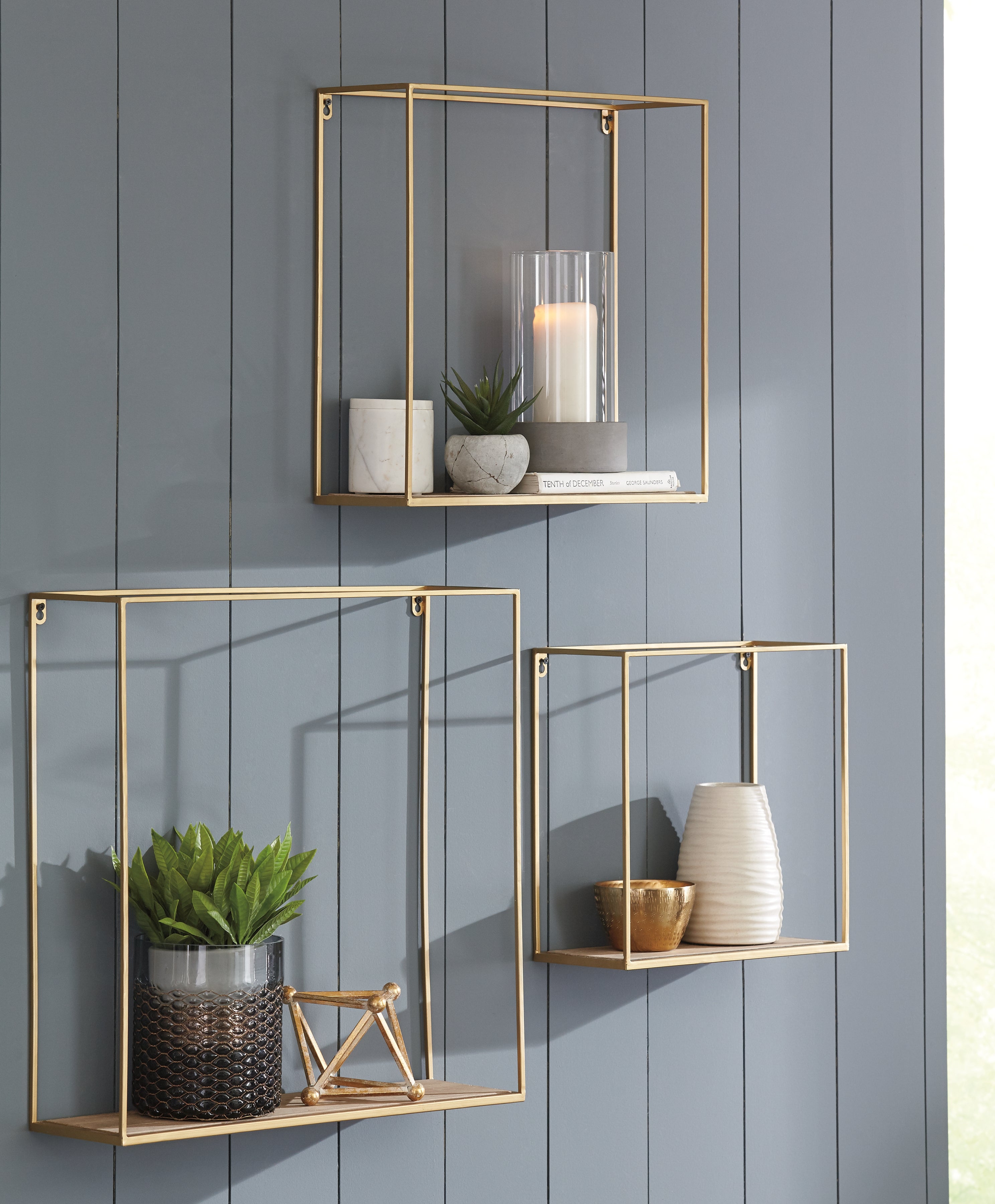 Furniture City Laplace - Ashley Furniture - Efharis Wall Decor - Wall Shelf Set (3/CN) / Natural/Gold Finish - A8010107