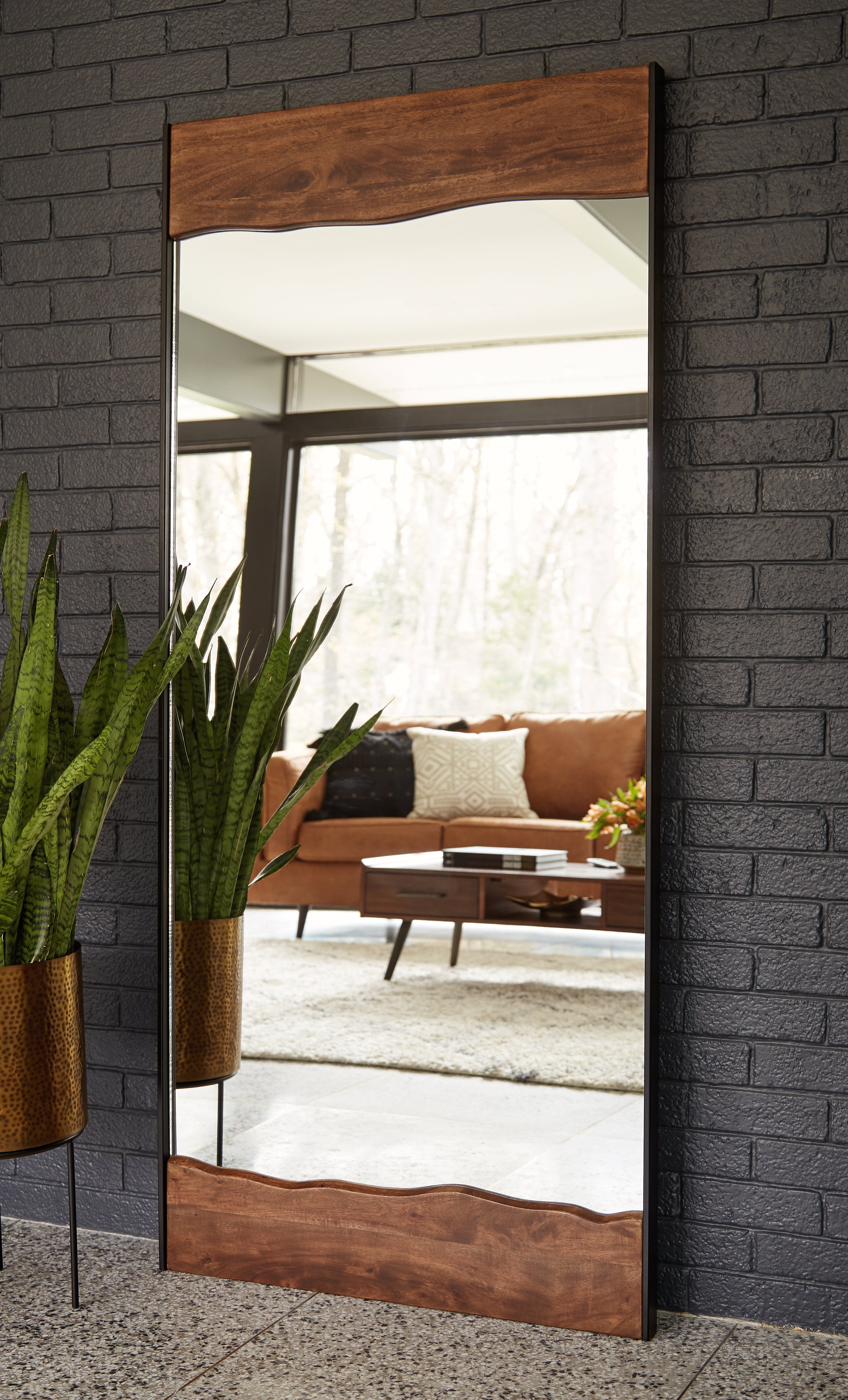 Furniture City Laplace - Ashley Furniture - Panchali Mirror - Floor Mirror - A8010197
