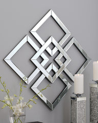 Furniture City Laplace - Ashley Furniture - Quinnley Mirror - Accent Mirror / Mirror - A8010207