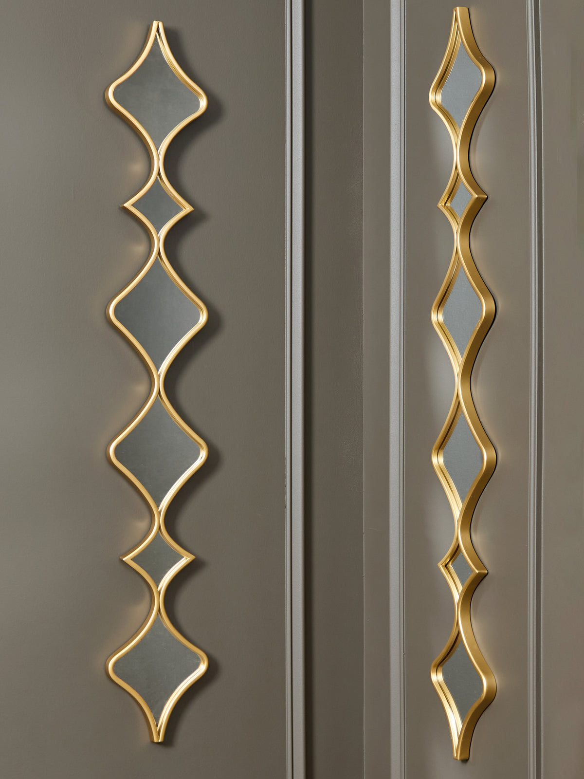 Furniture City Laplace - Ashley Furniture - Harriswood Mirror - Accent Mirror Set (Set of 2) - A8010354