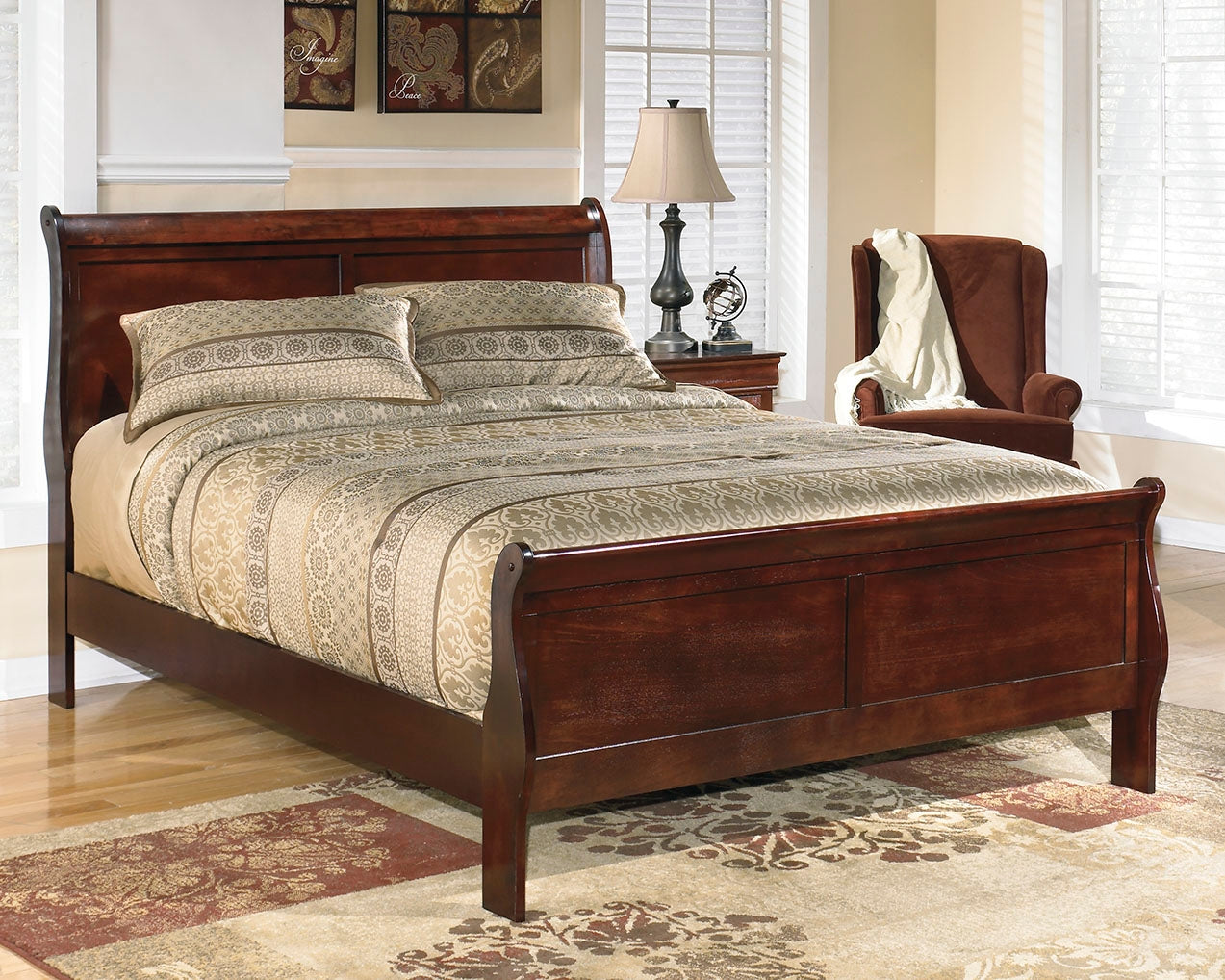 Furniture City Laplace - Ashley Furniture - Alisdair Bedroom - King Sleigh Bed - B376B8