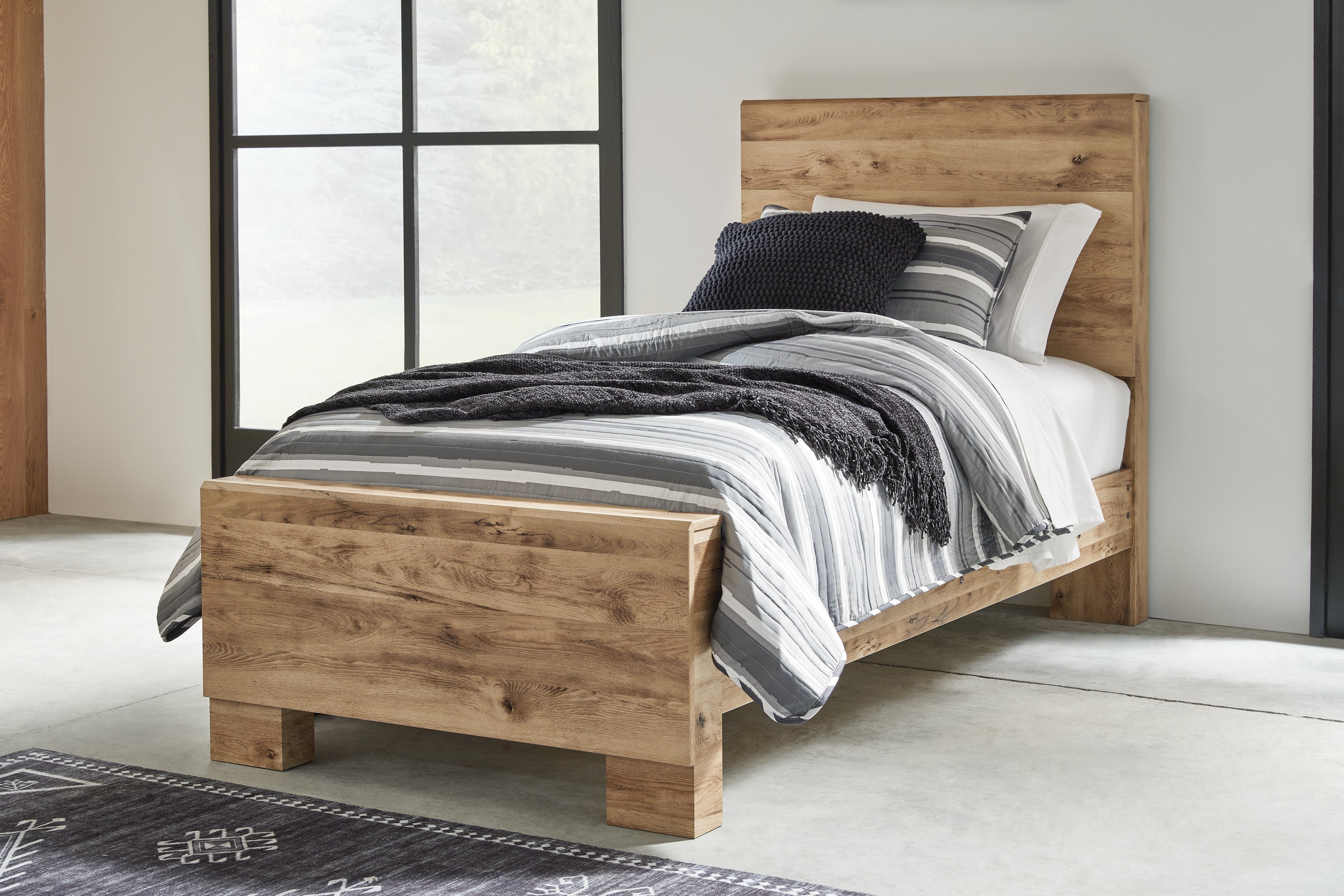 Furniture City Laplace - Ashley Furniture - Hyanna Bedroom - Twin Panel Bed / Tan Brown - B1050B20