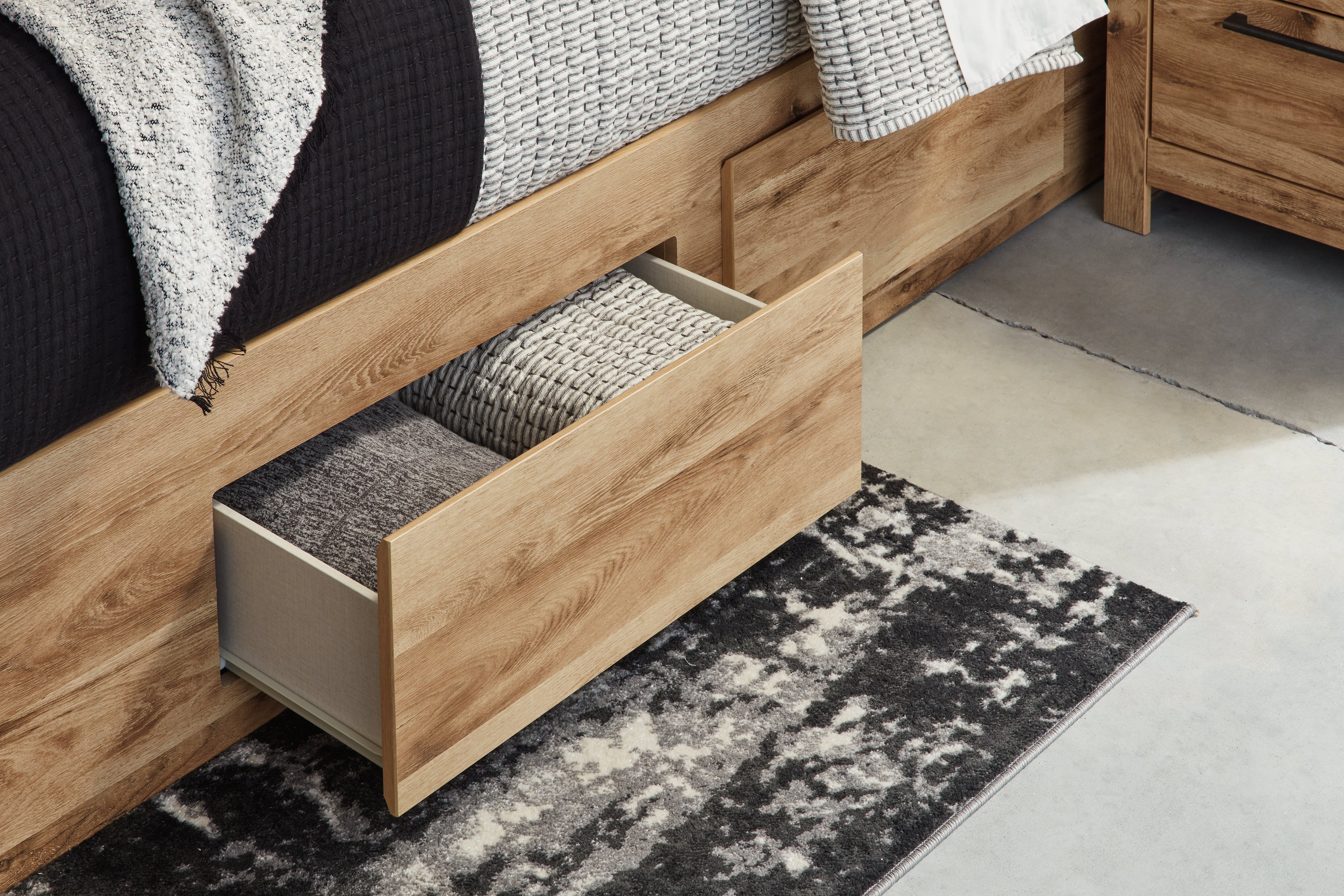 Furniture City Laplace - Ashley Furniture - Hyanna Bedroom - King Panel Storage Bed with 2 Under Bed Storage Drawers / Tan Brown - B1050B13