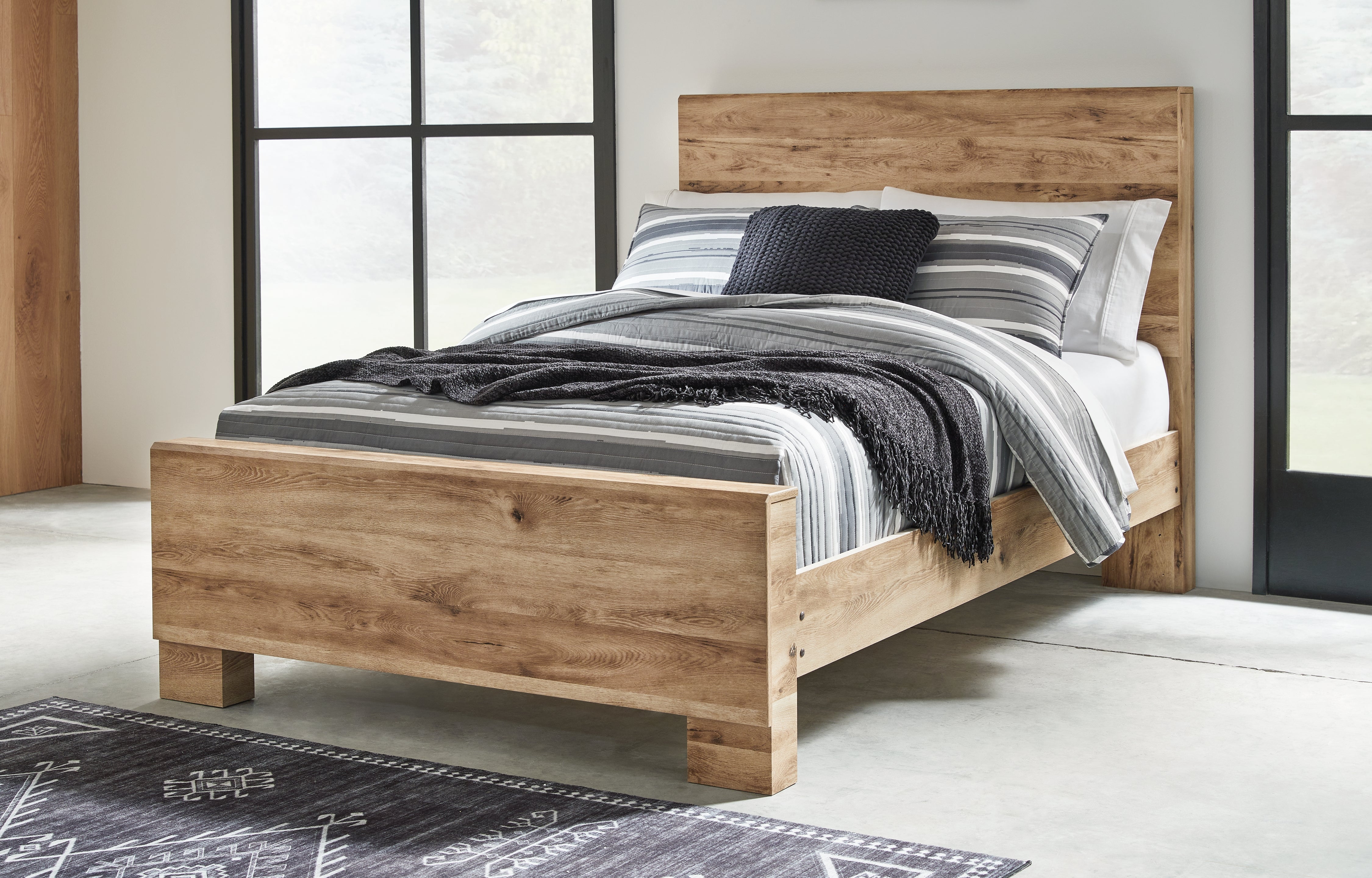 Furniture City Laplace - Ashley Furniture - Hyanna Bedroom - Full Panel Bed / Tan Brown - B1050B21