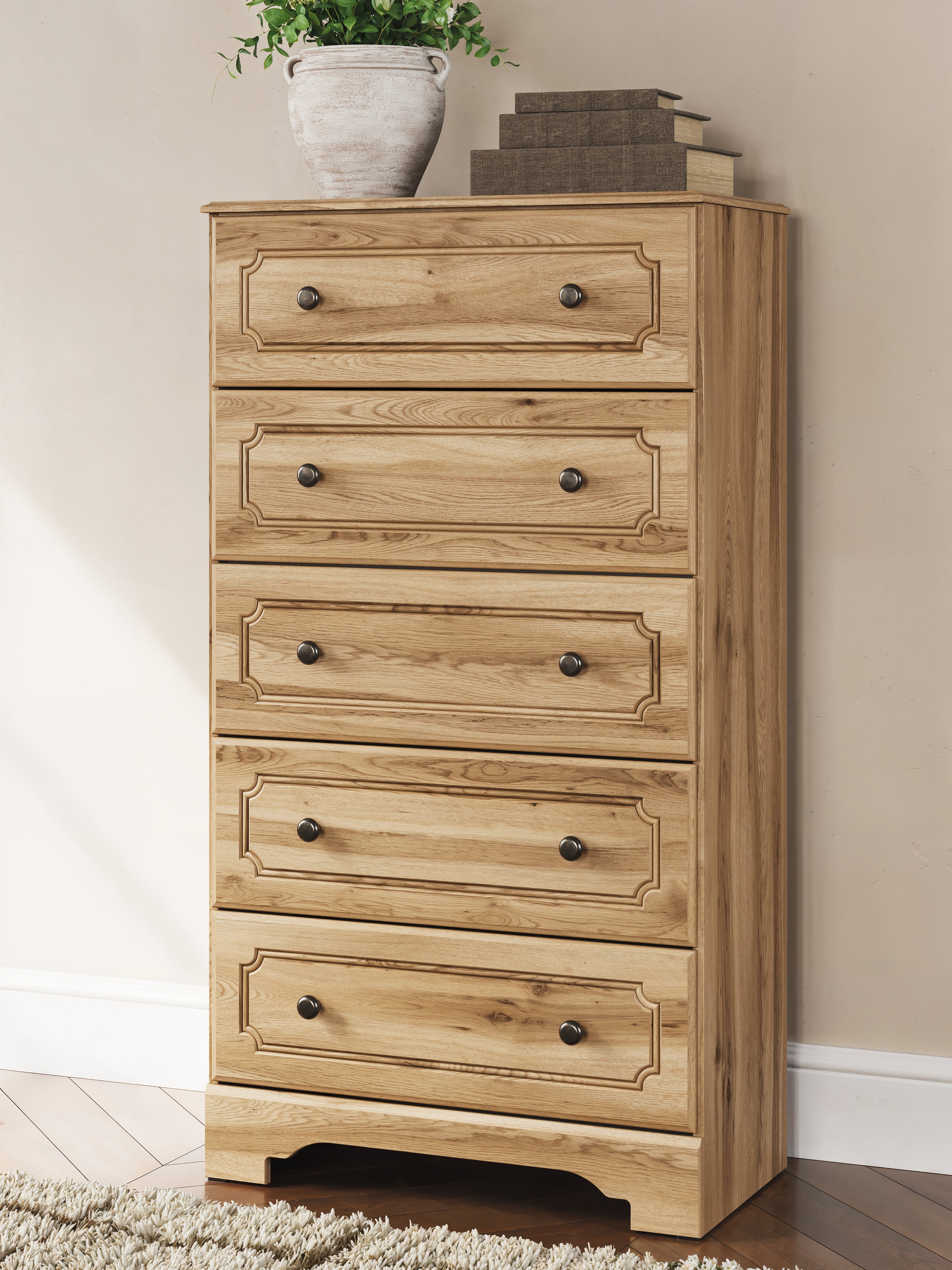 Furniture City Laplace - Ashley Furniture - Aleaport Bedroom - Five Drawer Chest - PCB1075-46